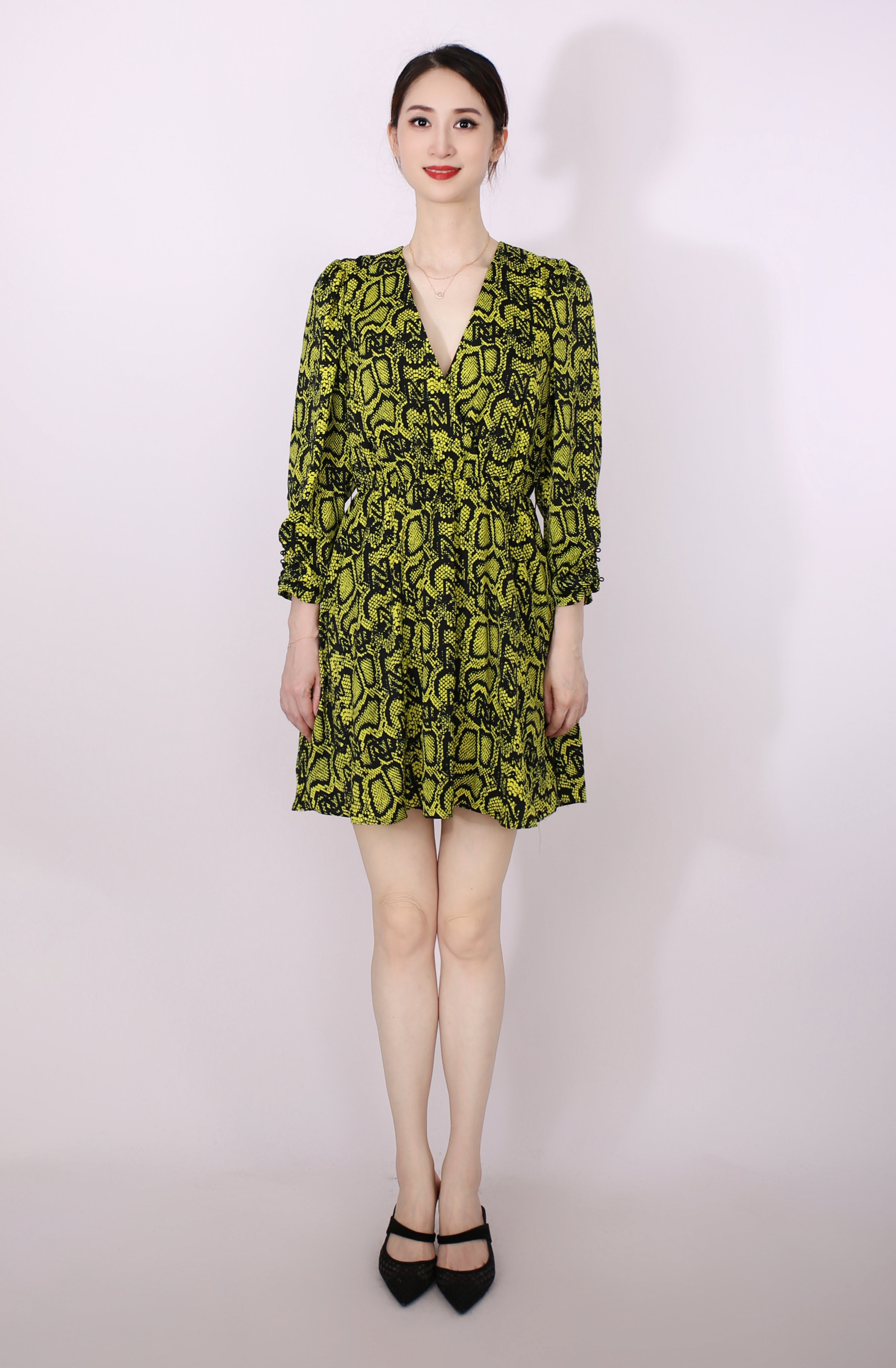Jiaxing Mengdi Import&Export Co., Ltd – Ladie's pants 3