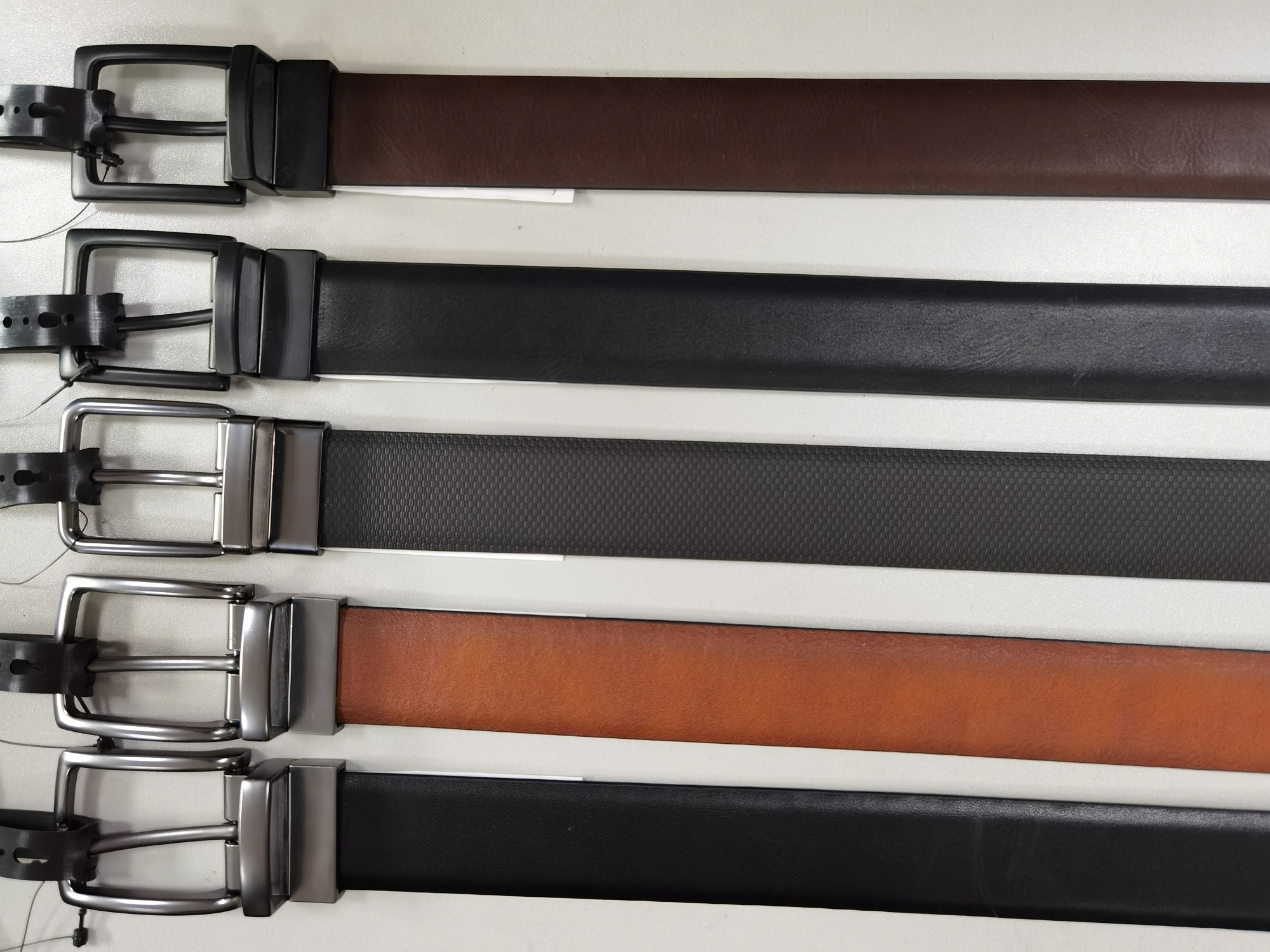 Yixin (Xiamen) Leather Goods Co., Ltd – ropa deportiva 4