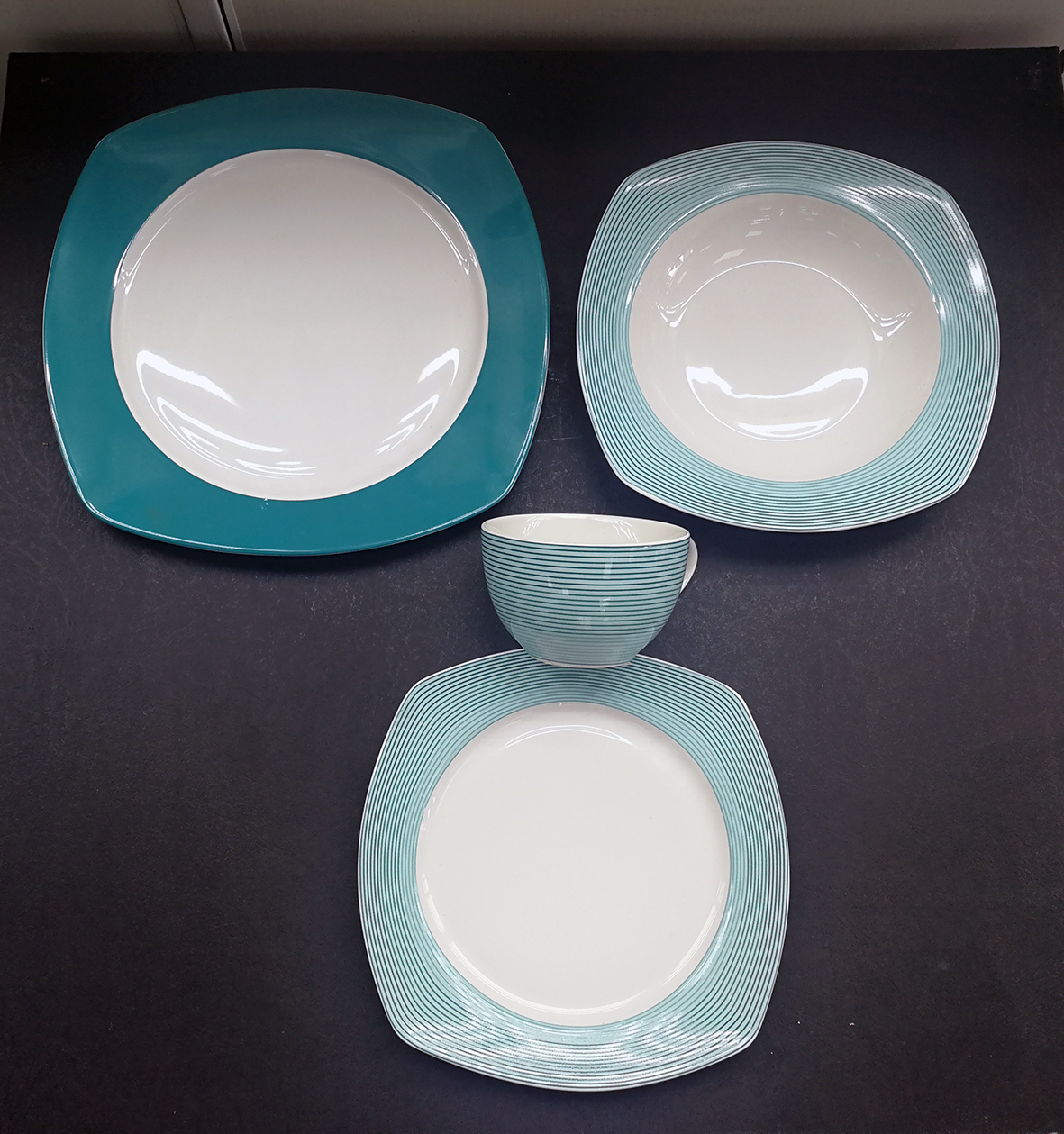 20pcs Dinner Set