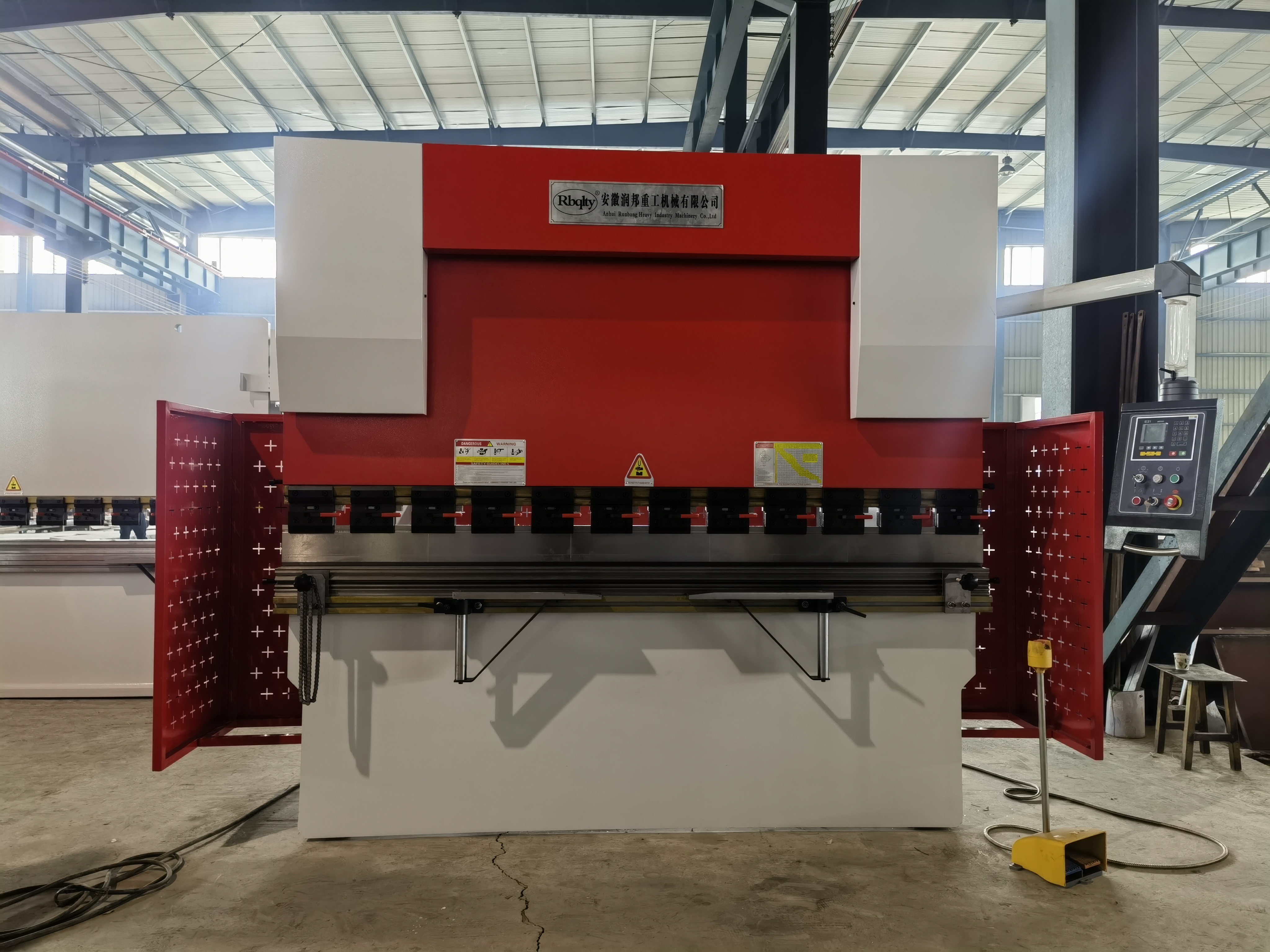 Anhui Runbang Heavy Industry Machinery Co., Ltd. – matriz de metal 2