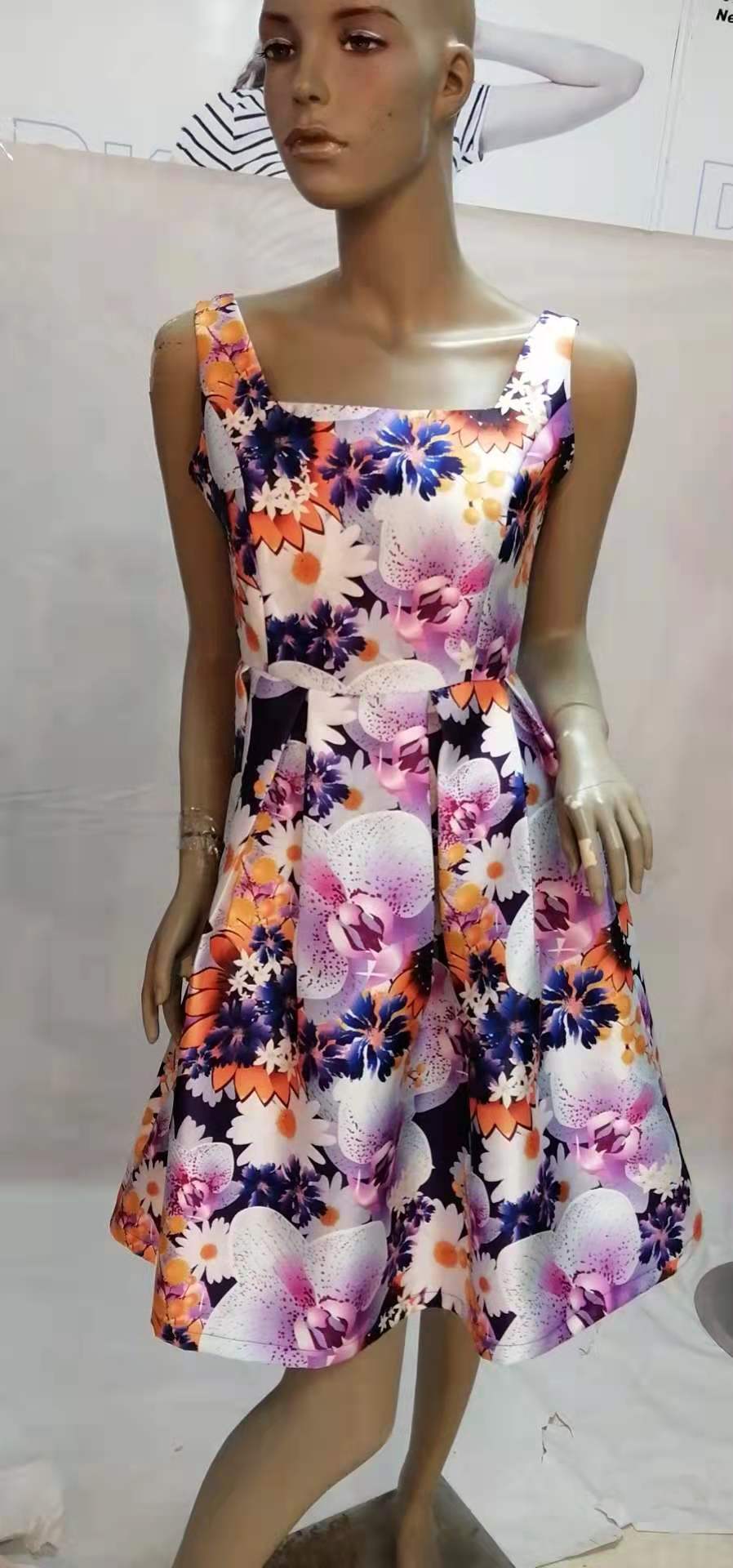 Women's dress