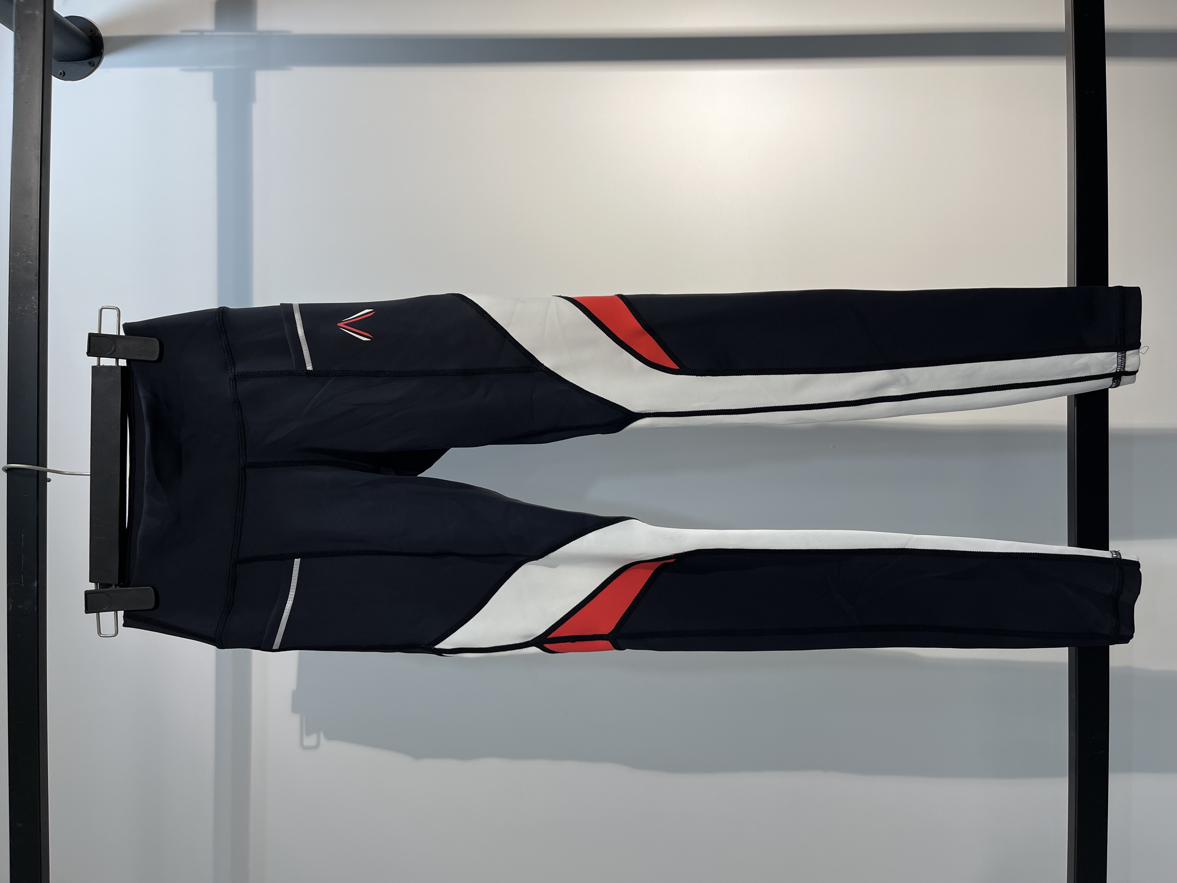 Zhongshan Weyes Clothing CO.,LTD. – Pro sportswear 3
