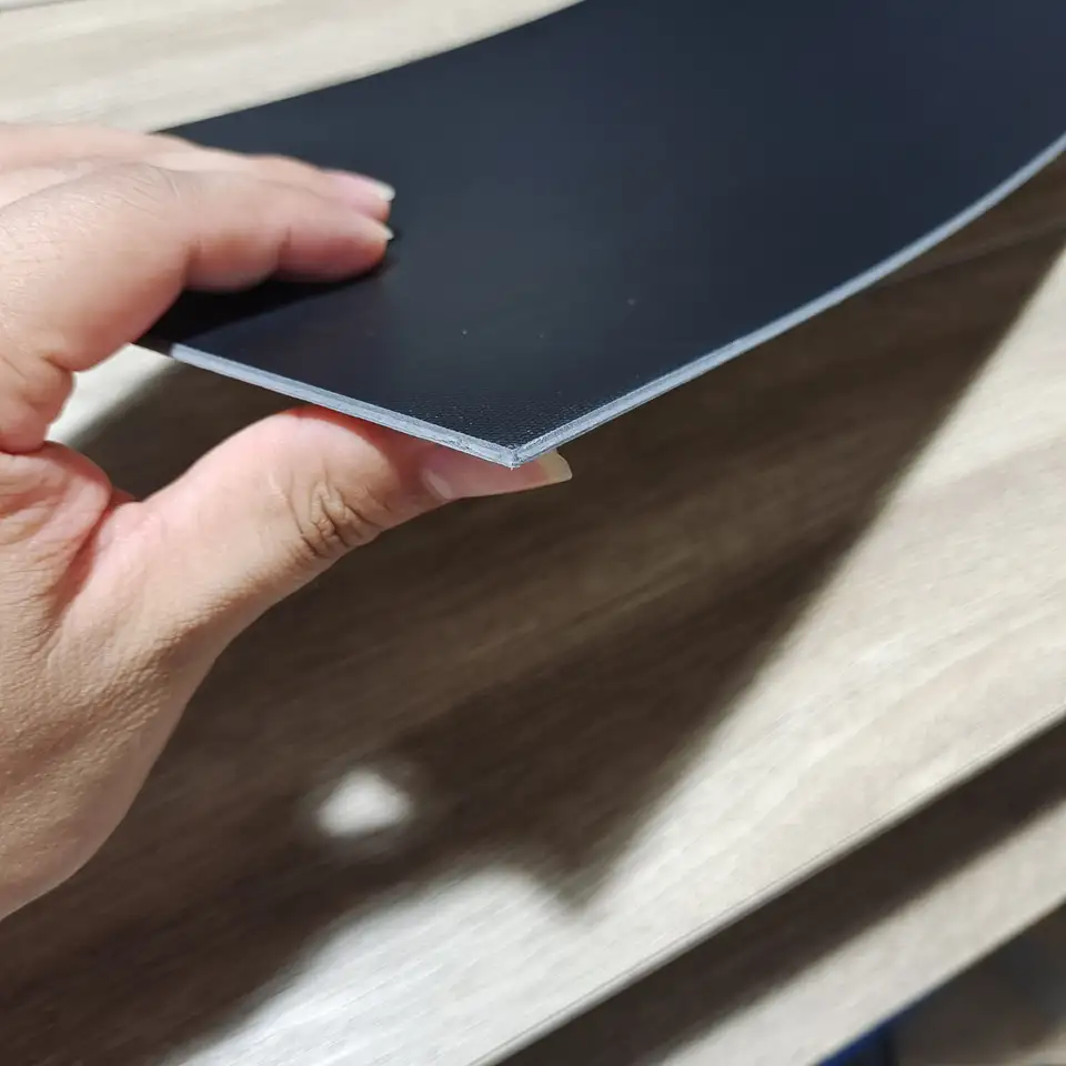 Pvc 1.2-3 Mm Lvt Rigid Vinyl Flooring Dry Back Pvc Lvt Glue Down Vinyl Plank Flooring