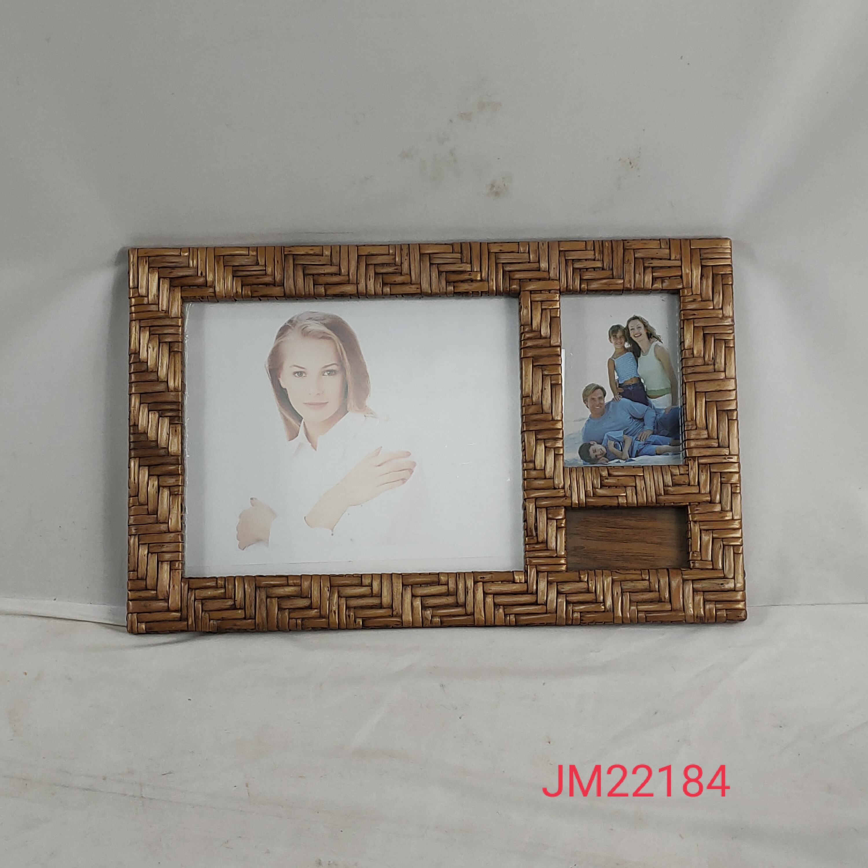 wooden decor items, wooden photoframe, woving photoframe, photo frame, photoframes, home decor