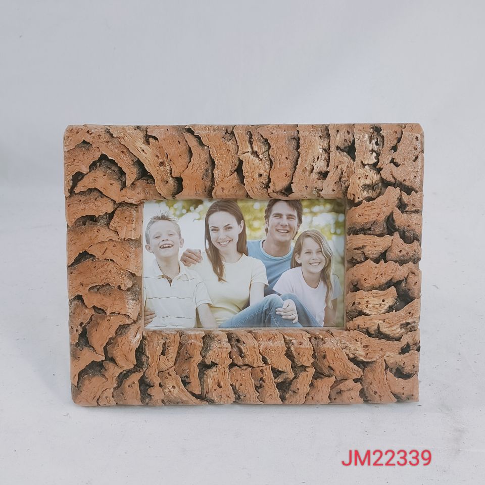 wooden decor items, wooden photoframe, woving photoframe, photo frame, photoframes, home decor