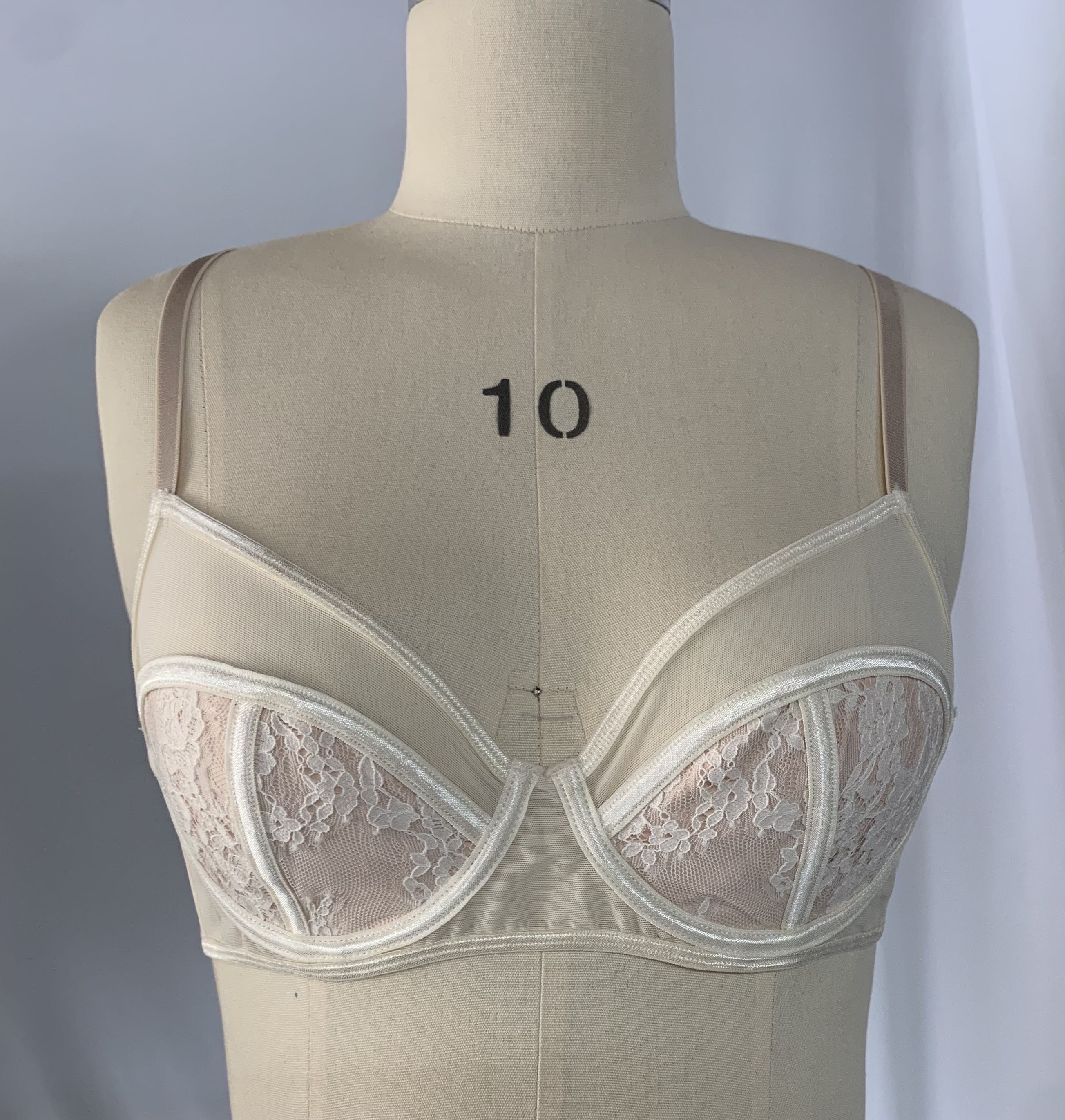 Sexy lace Wireless Bra Comfort underwear bra