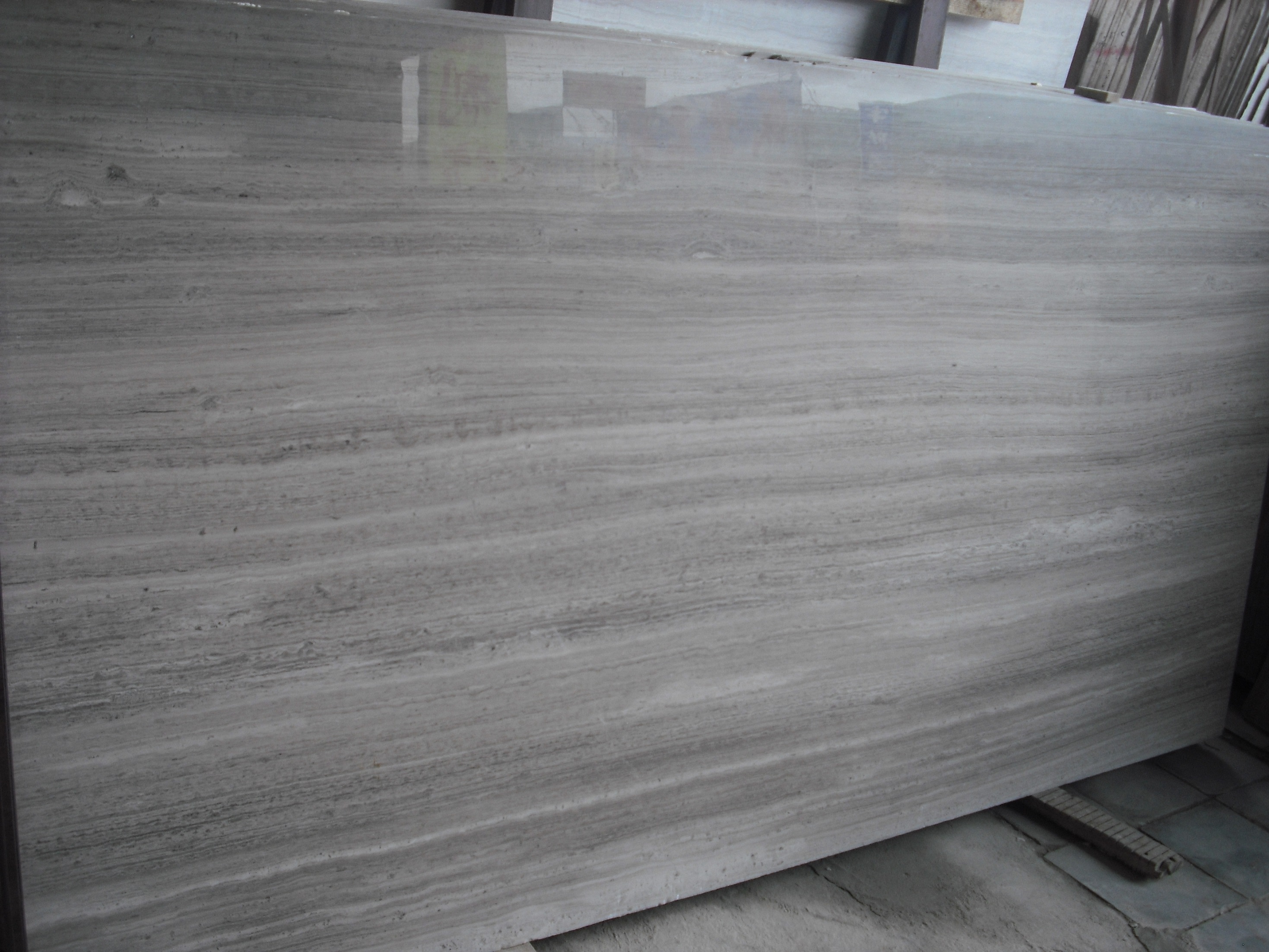 Natural Chinese Timber Grey Wood Vein Polished Slab for Flooring Tile/Counter/Kitchen Top
