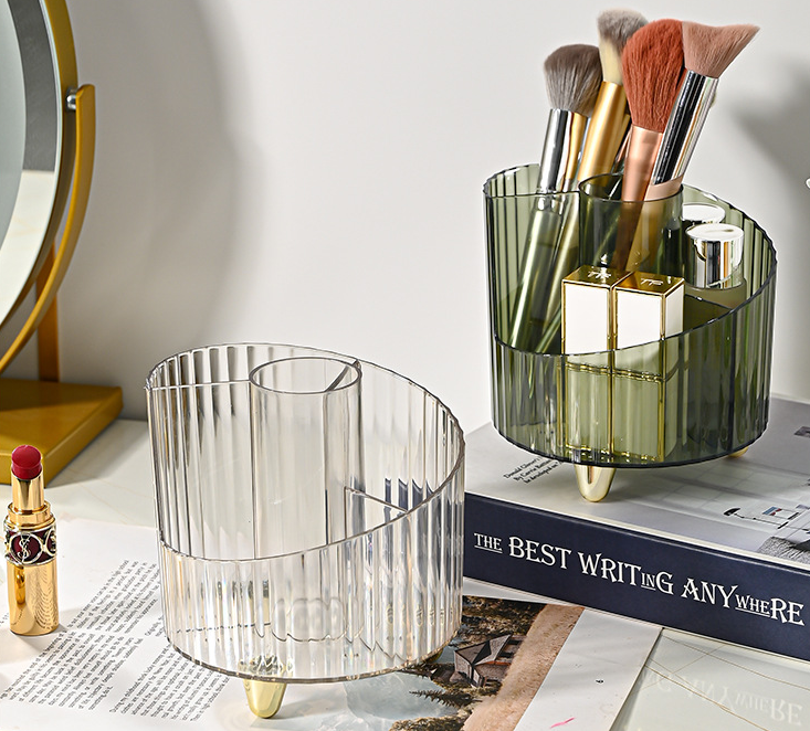 Makeup brush organizer