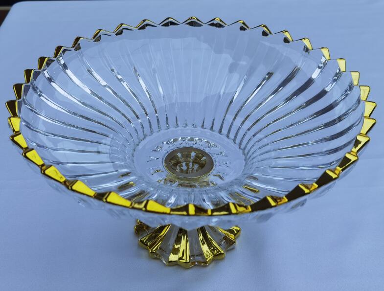 Glass fruit plate