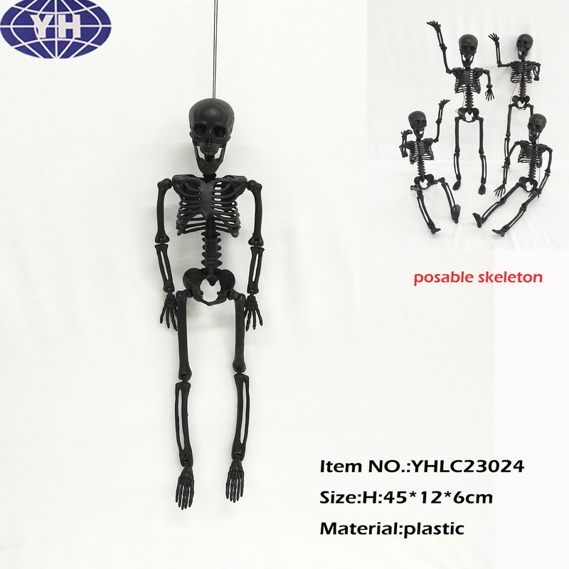 Poseable skeleton