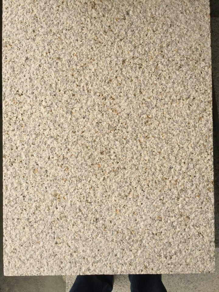 Chinese Natural Granite Stone Beige Rusty Yellow Floor Tile Pavers