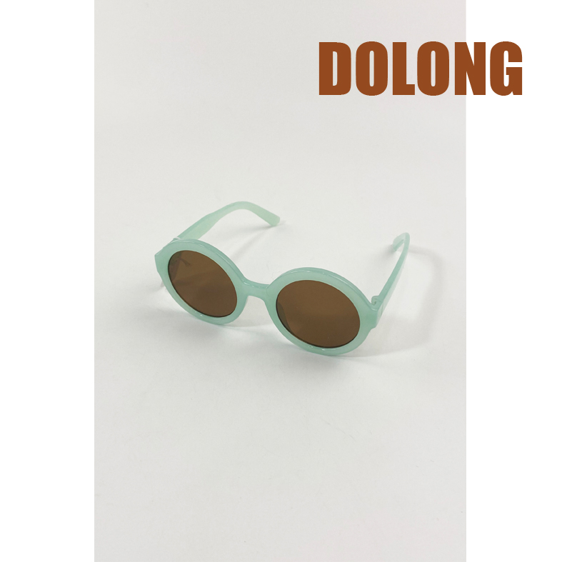 kids sunglasses