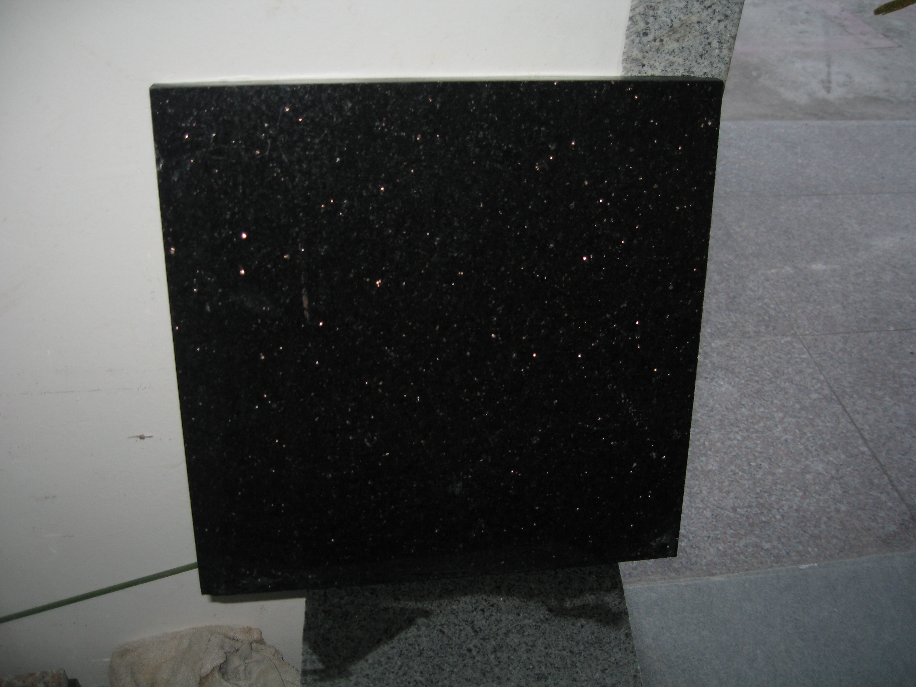 Natural Stone Black Galaxy Granite Kitchen Countertop