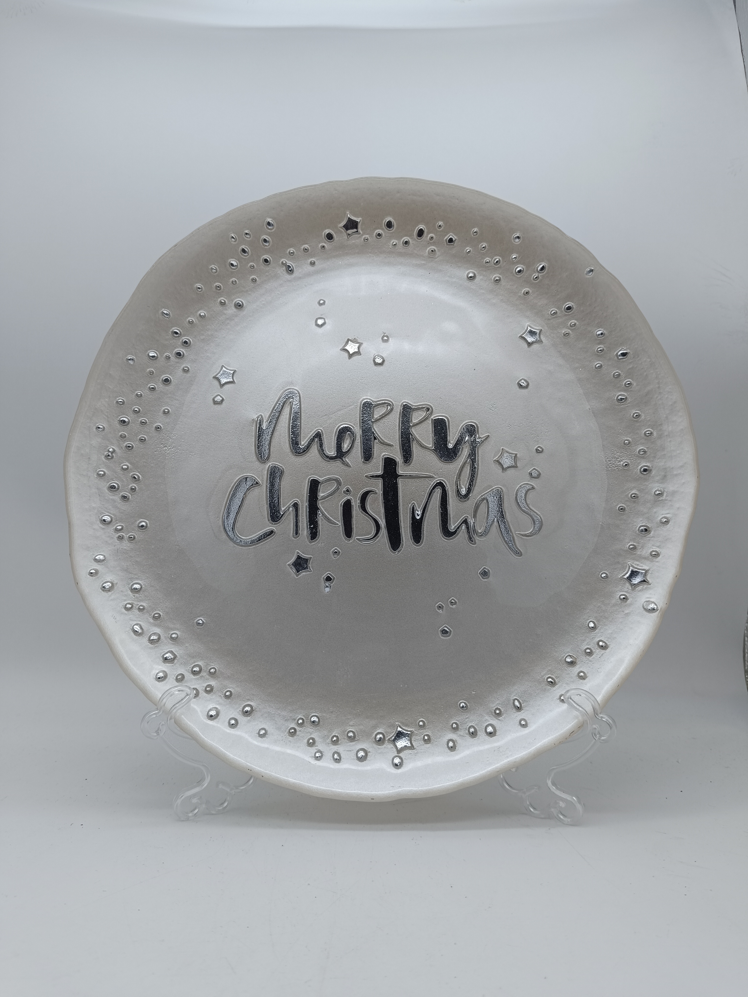 Christmas dinnerware