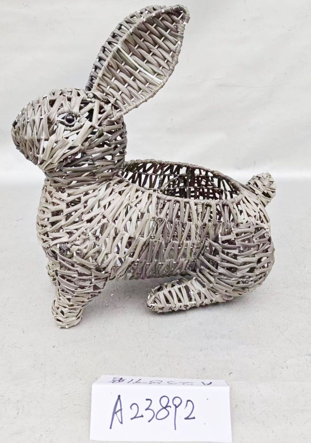 Rabbit shape pastic rope weave craft