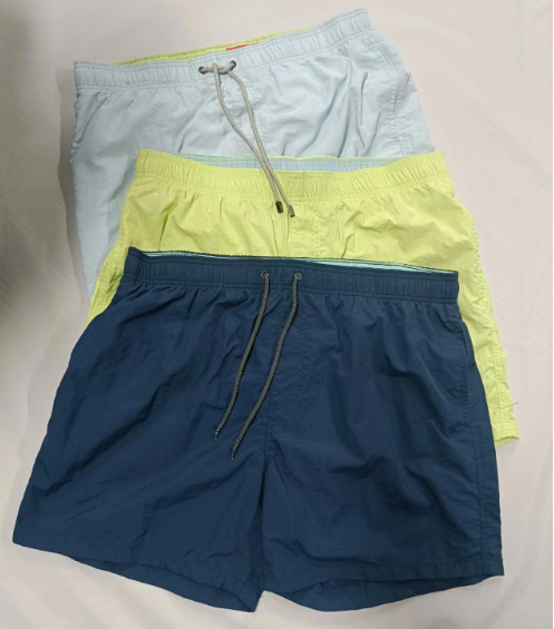 Men's swimming trunks