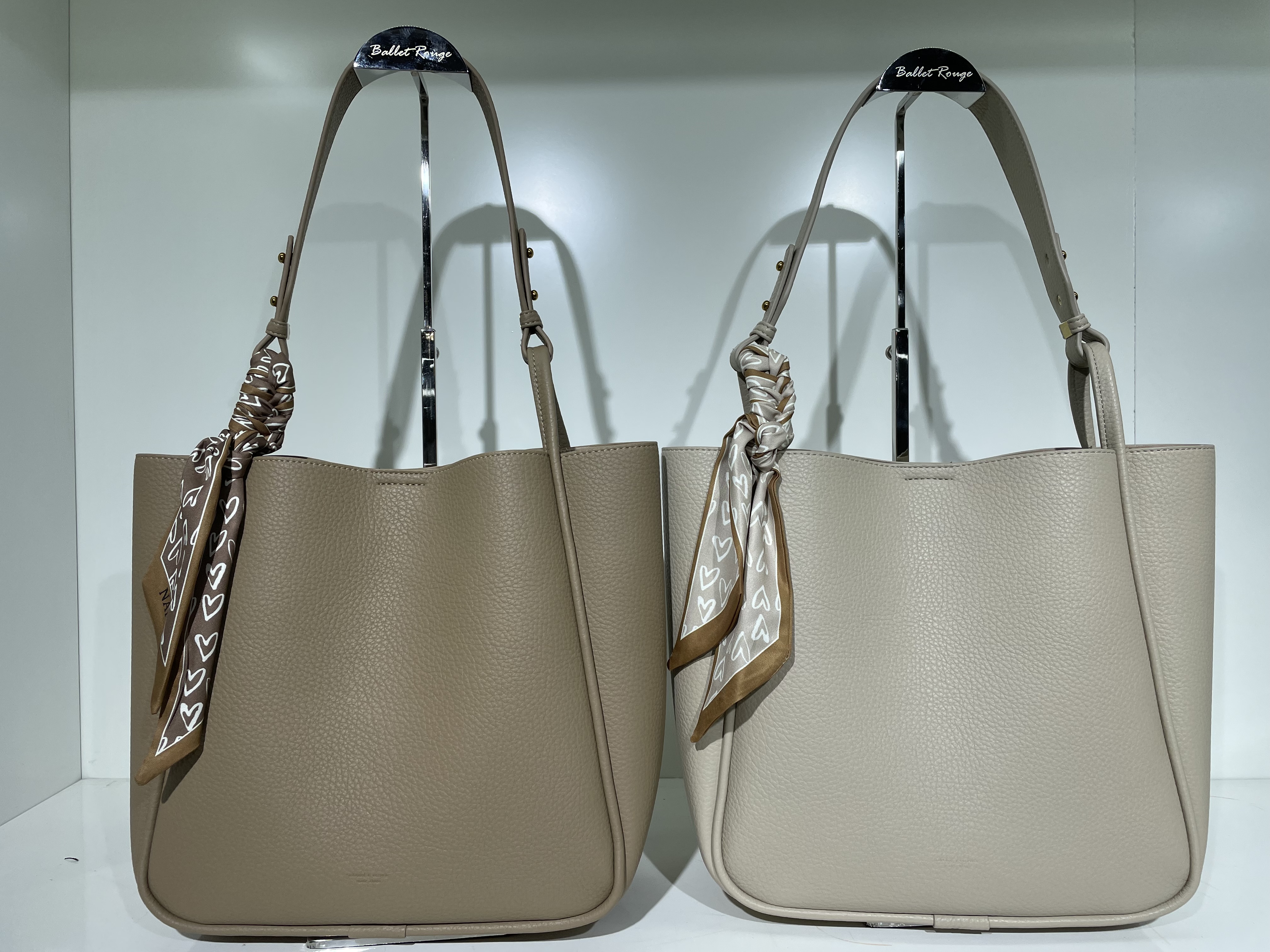 Guangzhou Ke Lai Fu Leather Co.,Ltd – ropa deportiva 4