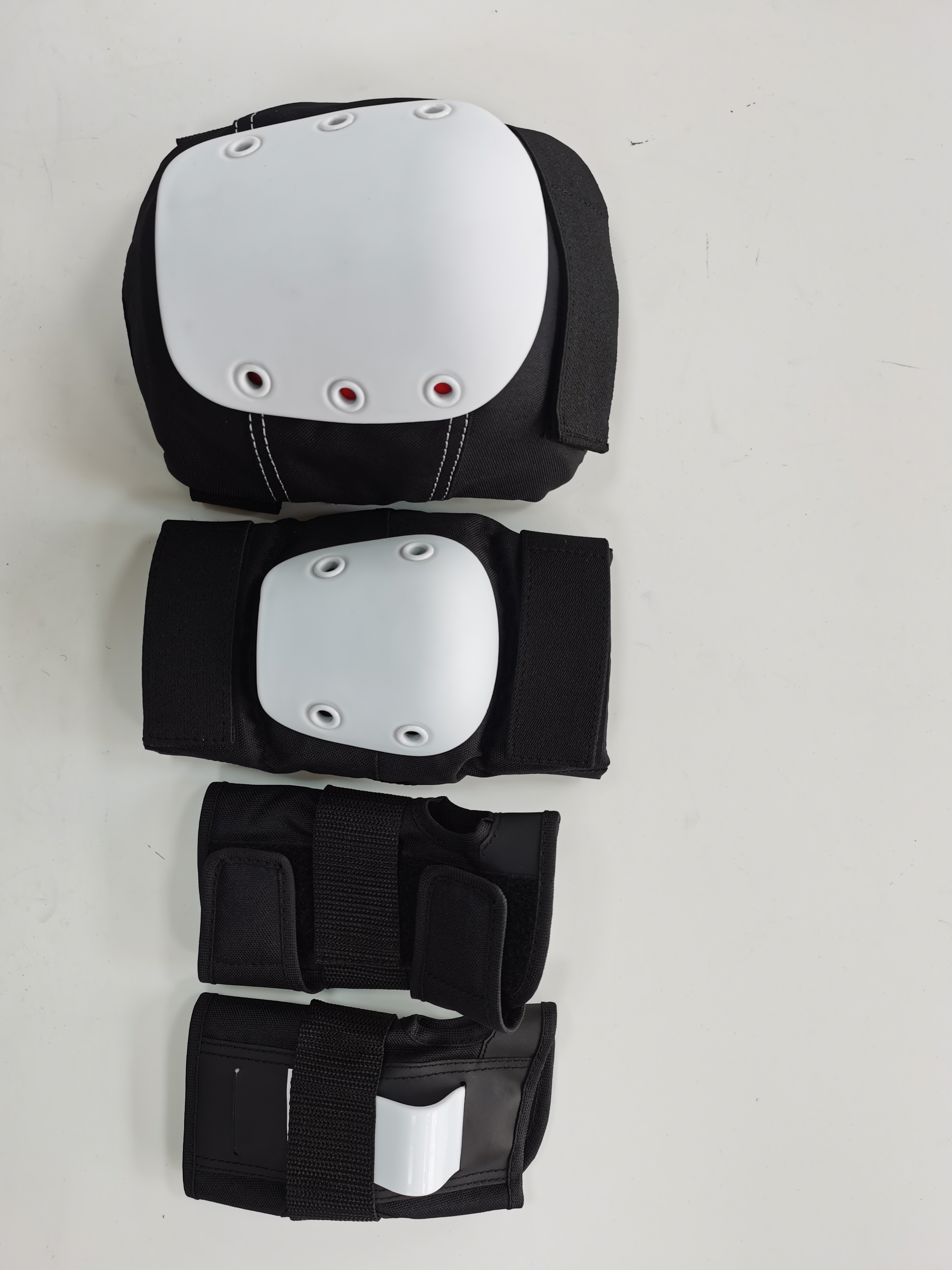 Skate Protection Set, Skate Guard Set, knee pads, pads