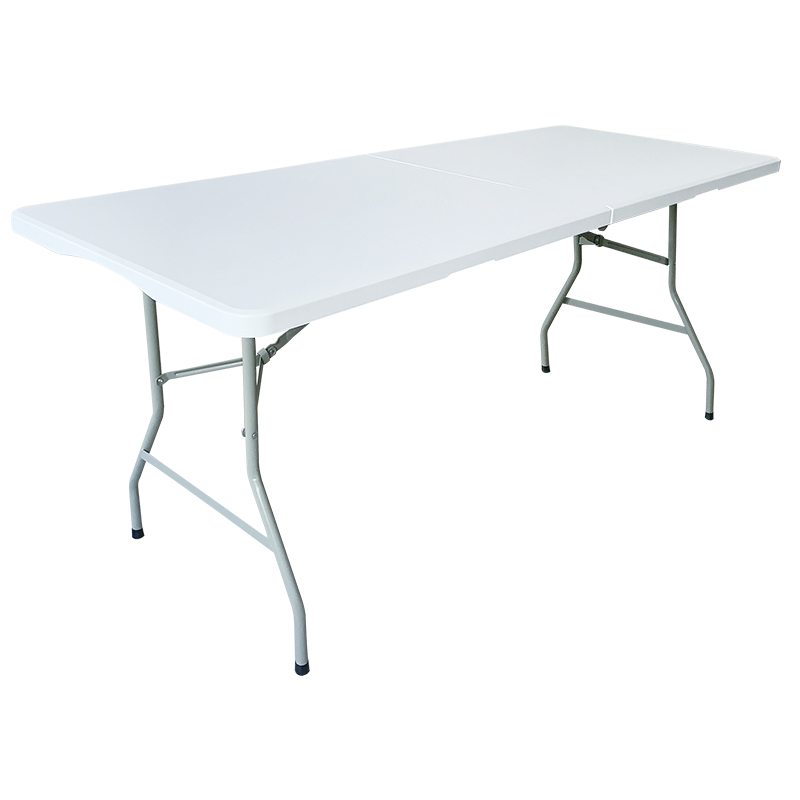 Folding table
