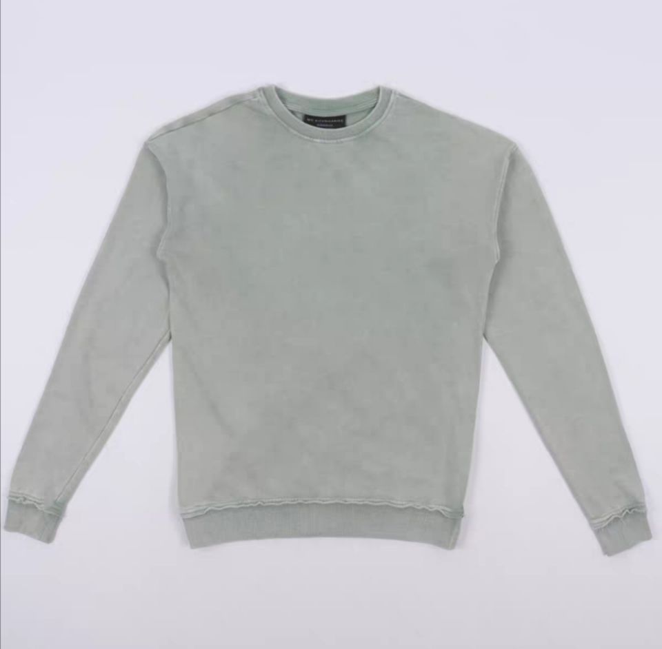 Men's sweatshirt