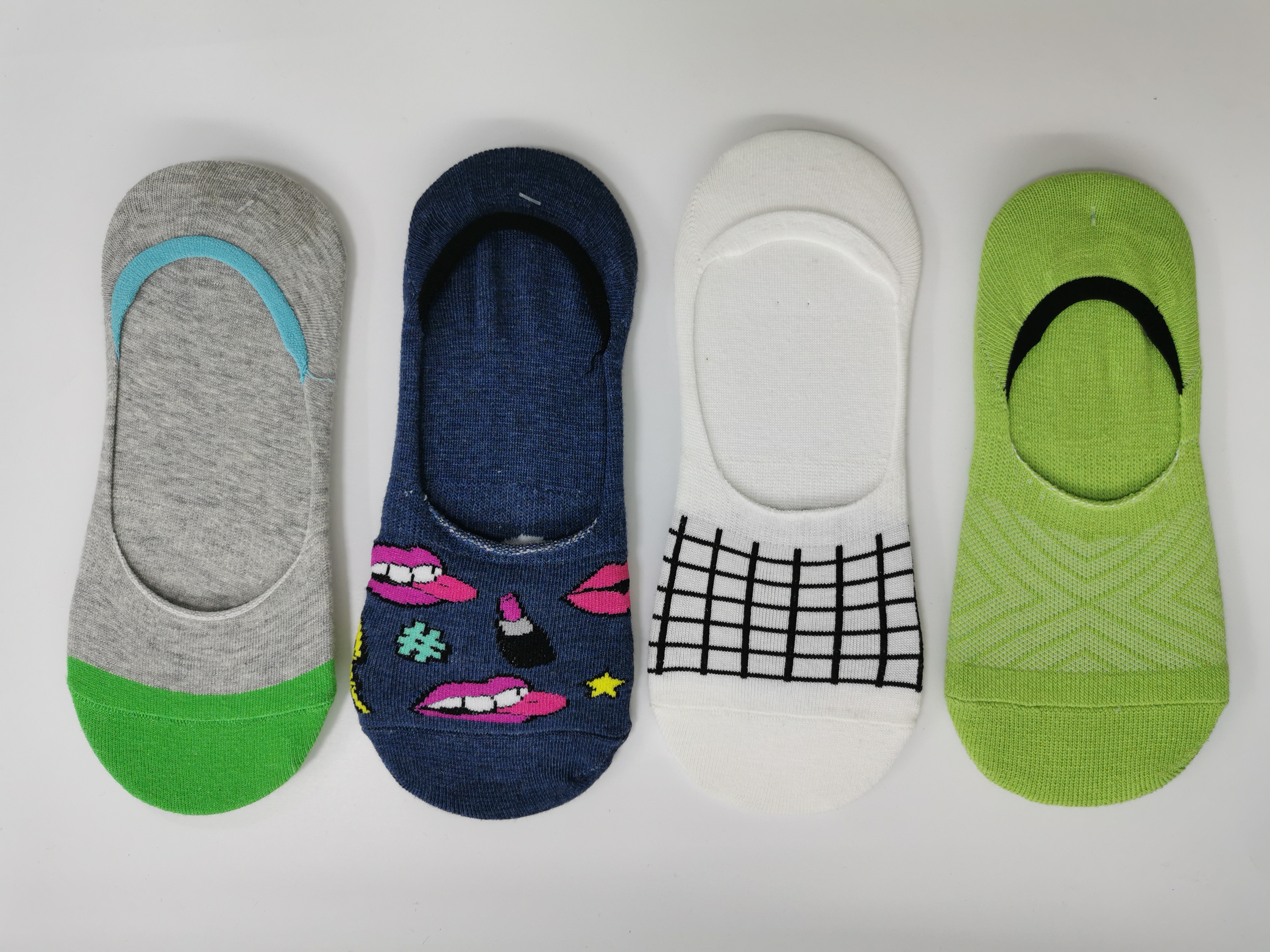 Cotton cut socks