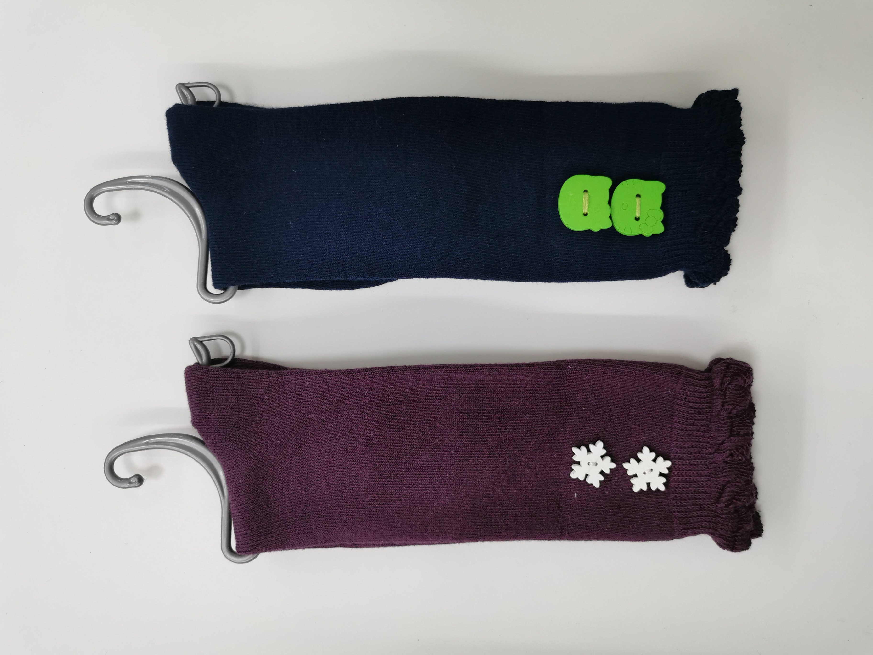 Women's cotton buttoned pile socks