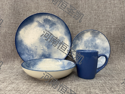 Pad Painting Dinnerware