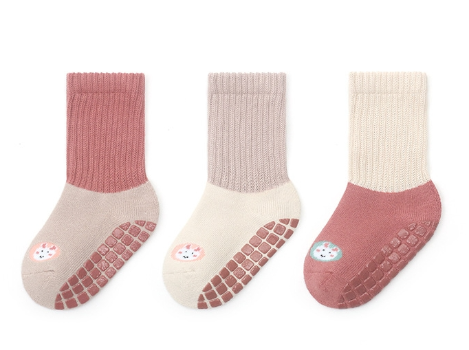 Baby sock with anti-slip