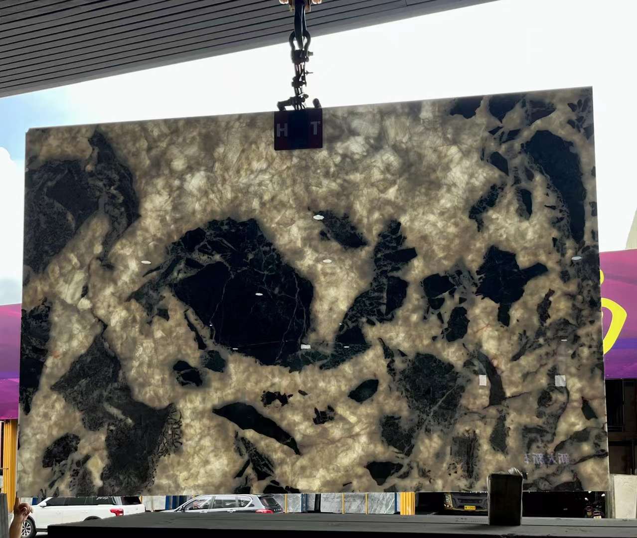 HONGTIAN STONE MATERIALS CO.,LTD – Other raw materials and stone slabs 4