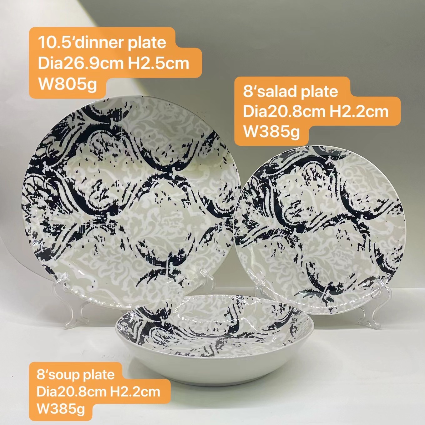 Porcelain dinner set with pad printed