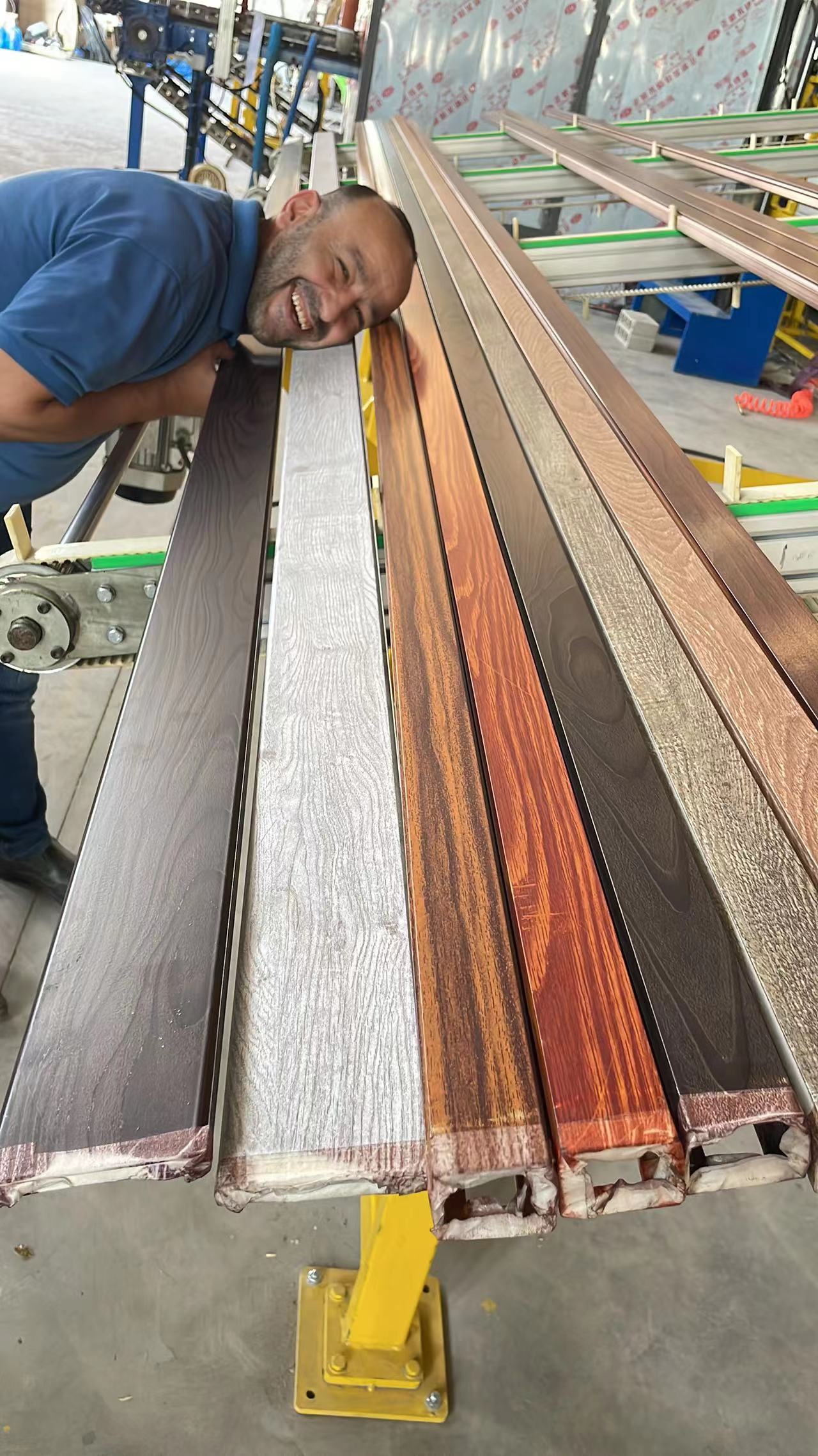 High quality heat transfer wood effect powder coating