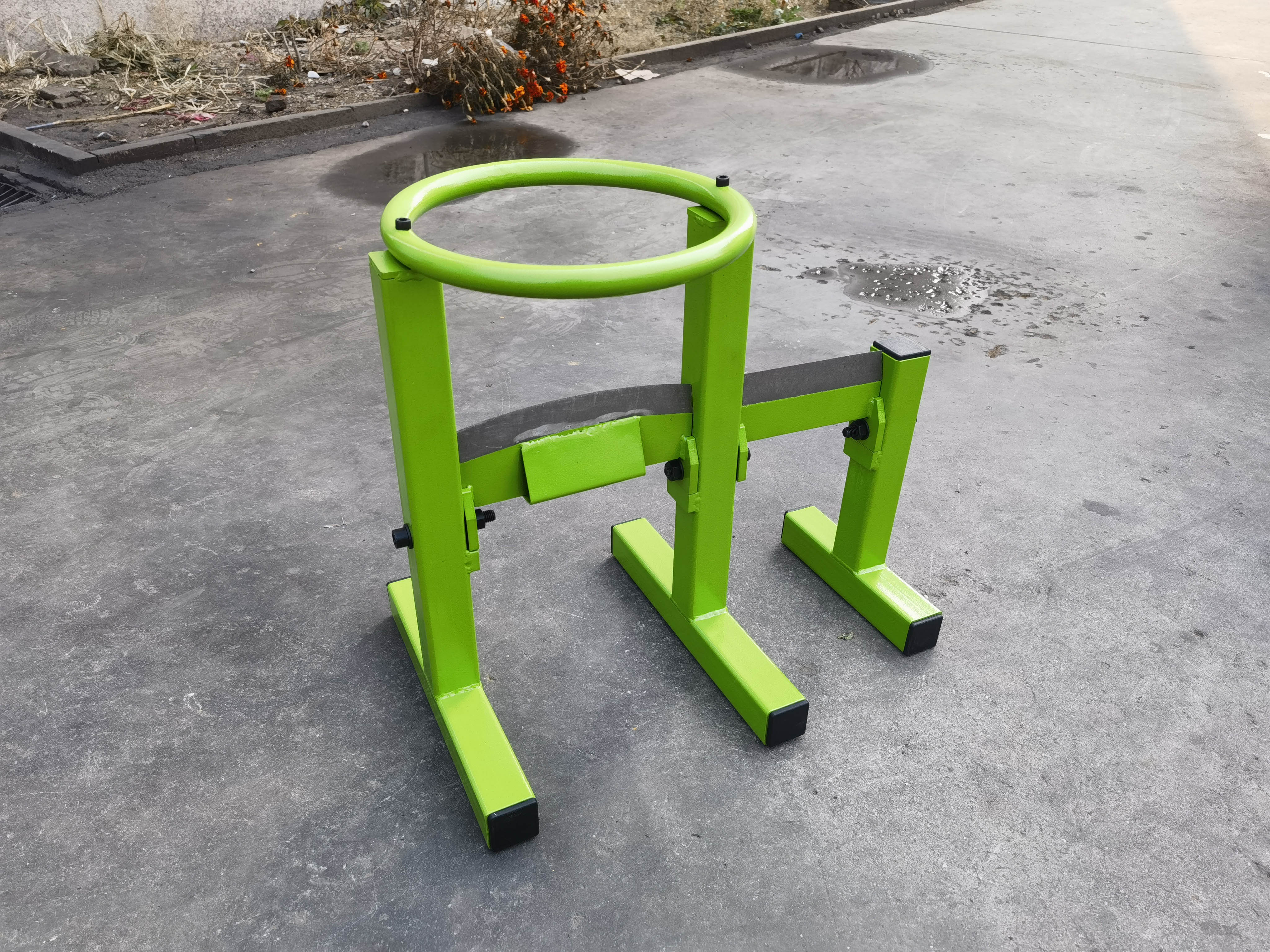 new patented manual firewood splitter