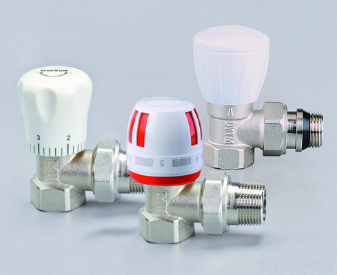 Brass radiator valve with TRV head