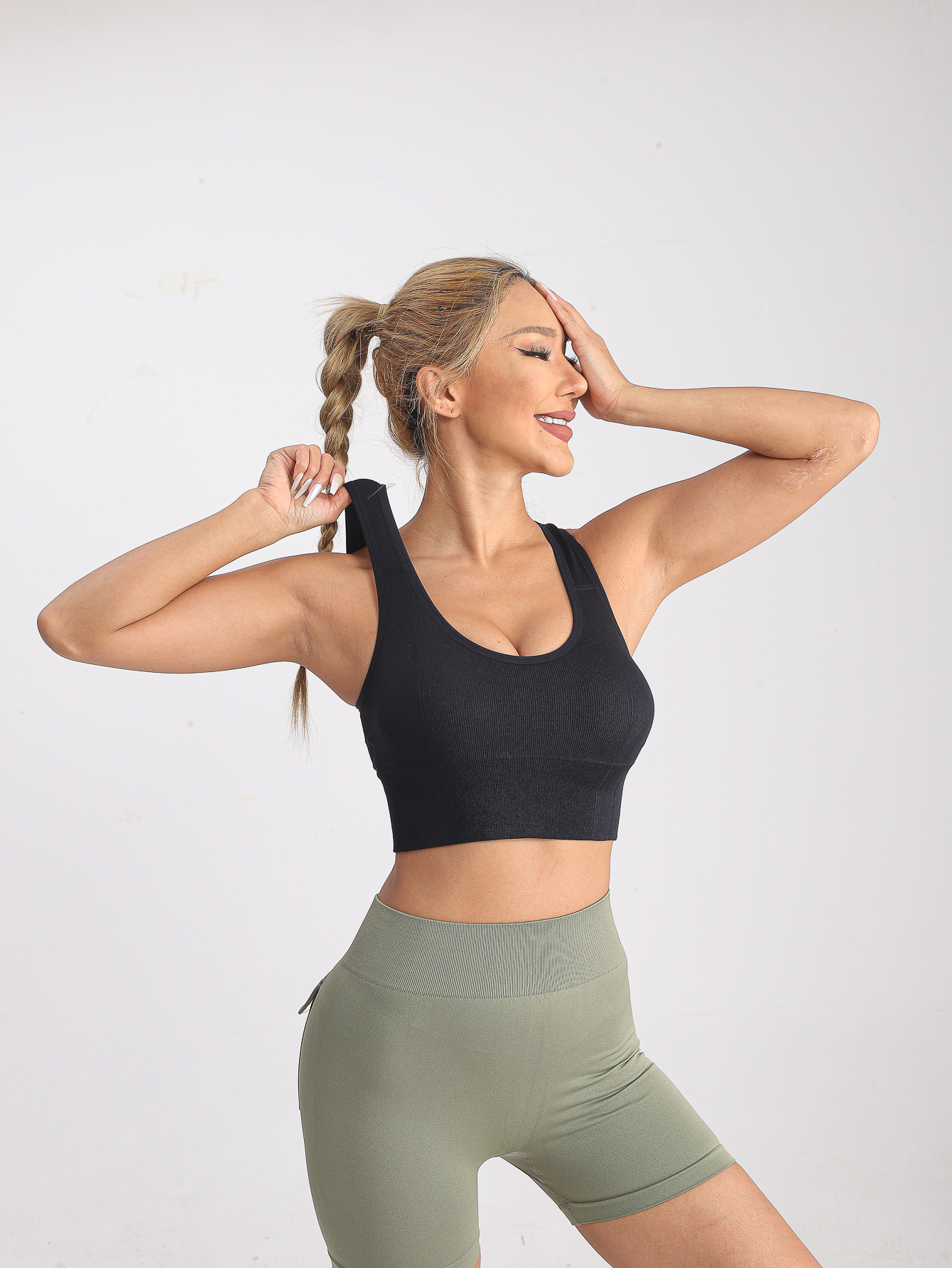 ZHEJIANG PINBU GARMENT CO.,LTD – ropa deportiva 4