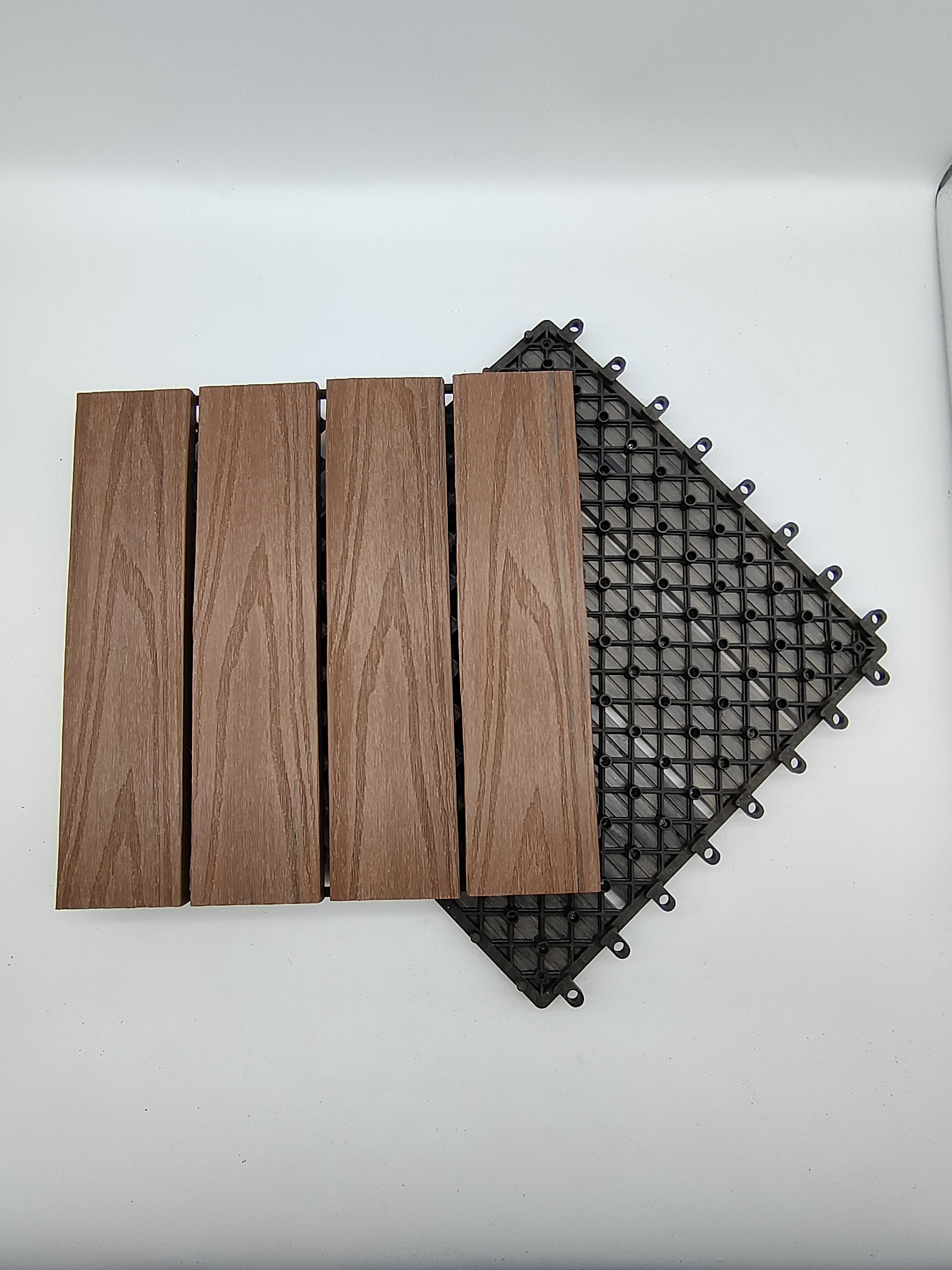 Mixed color Co-extrusion WPC Interlocking Tiles