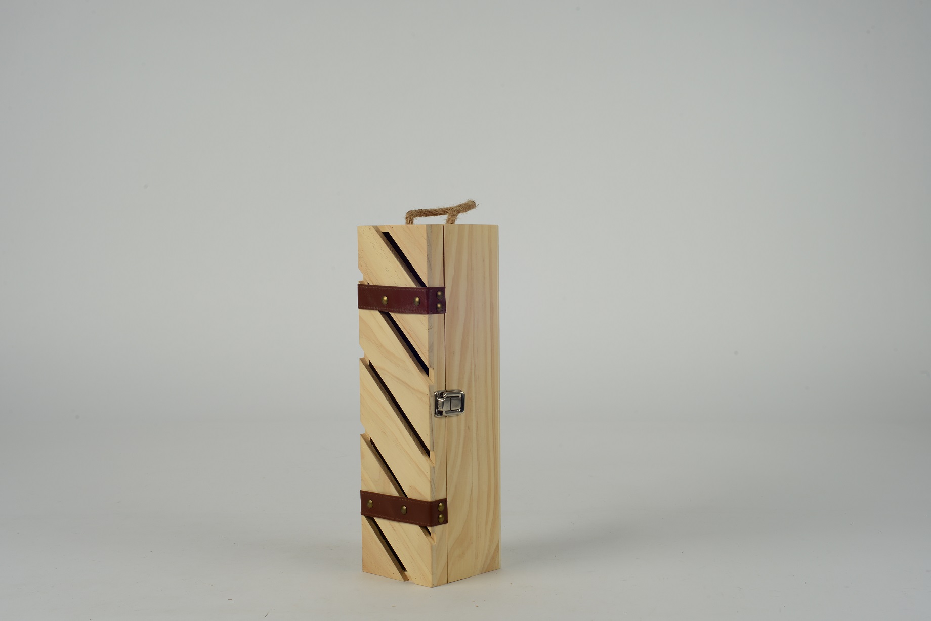 wooden wine box for 1 bottle