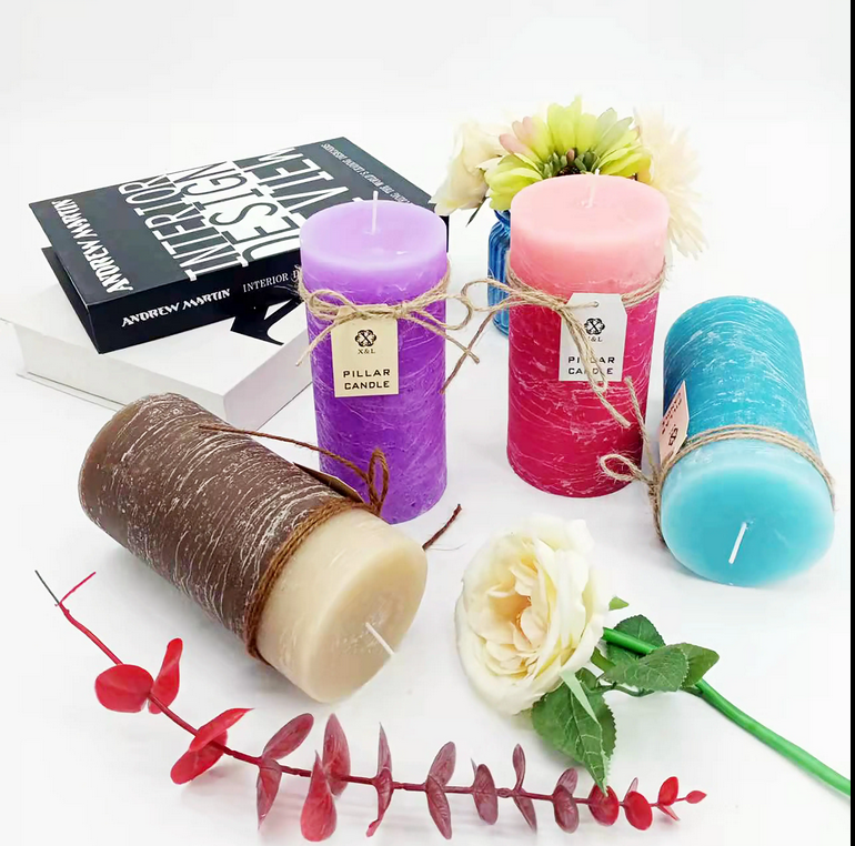 Low-temperature Hand-poured Snow Flake Flat Top Pillar Candle for Party and Holiday