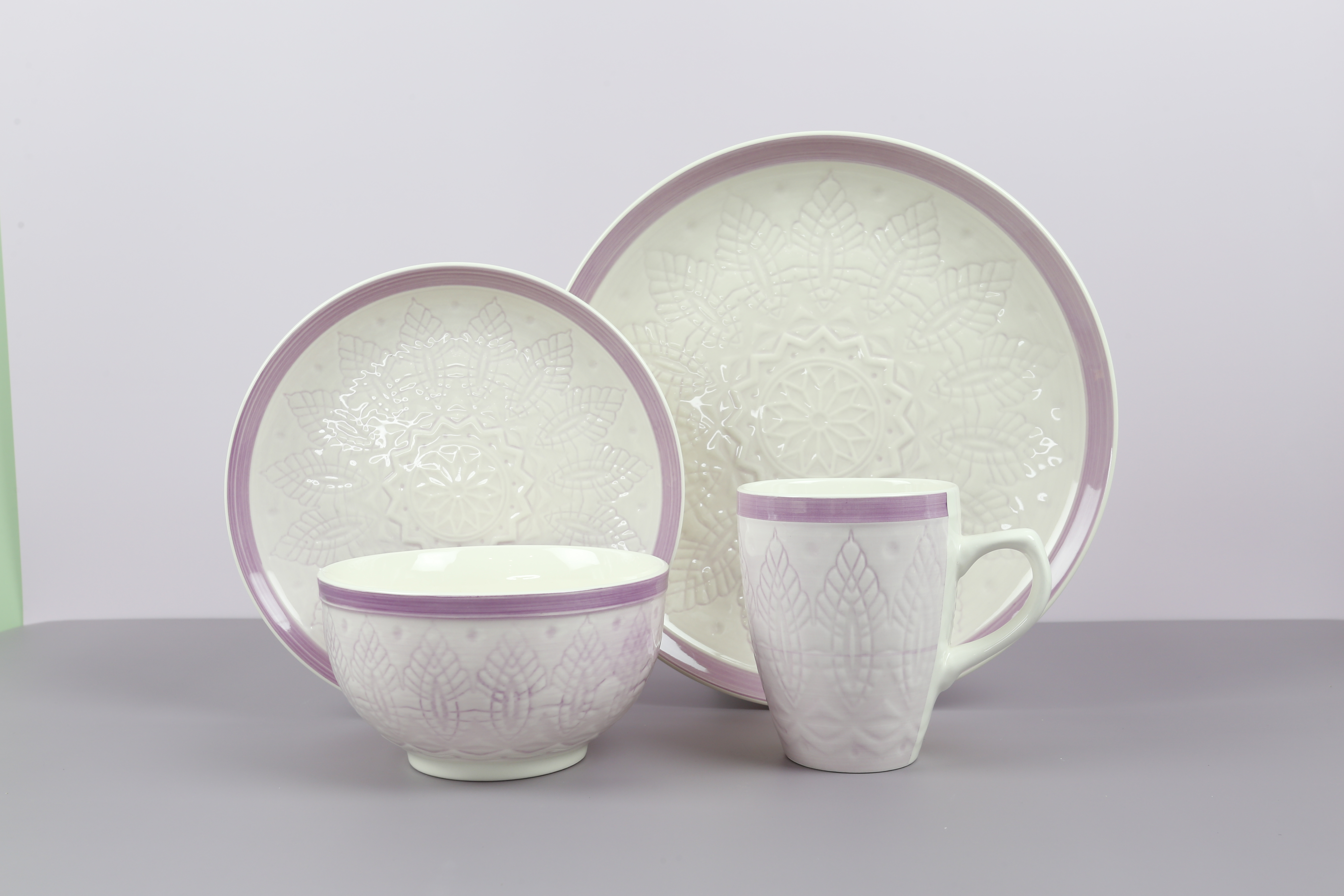 16 pcs embossed porcelain with solid color dinnerset