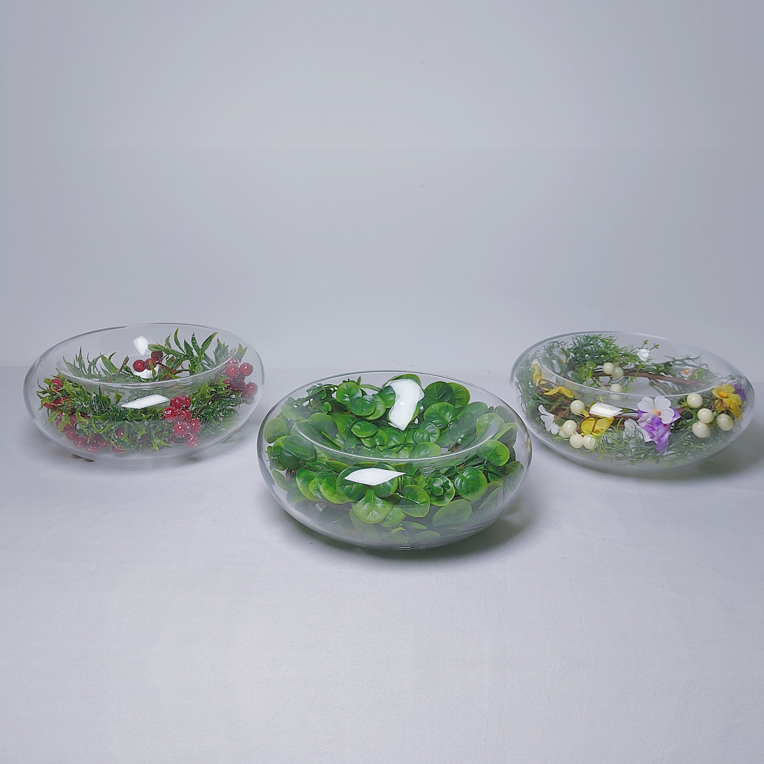 Double wall glass bowl
