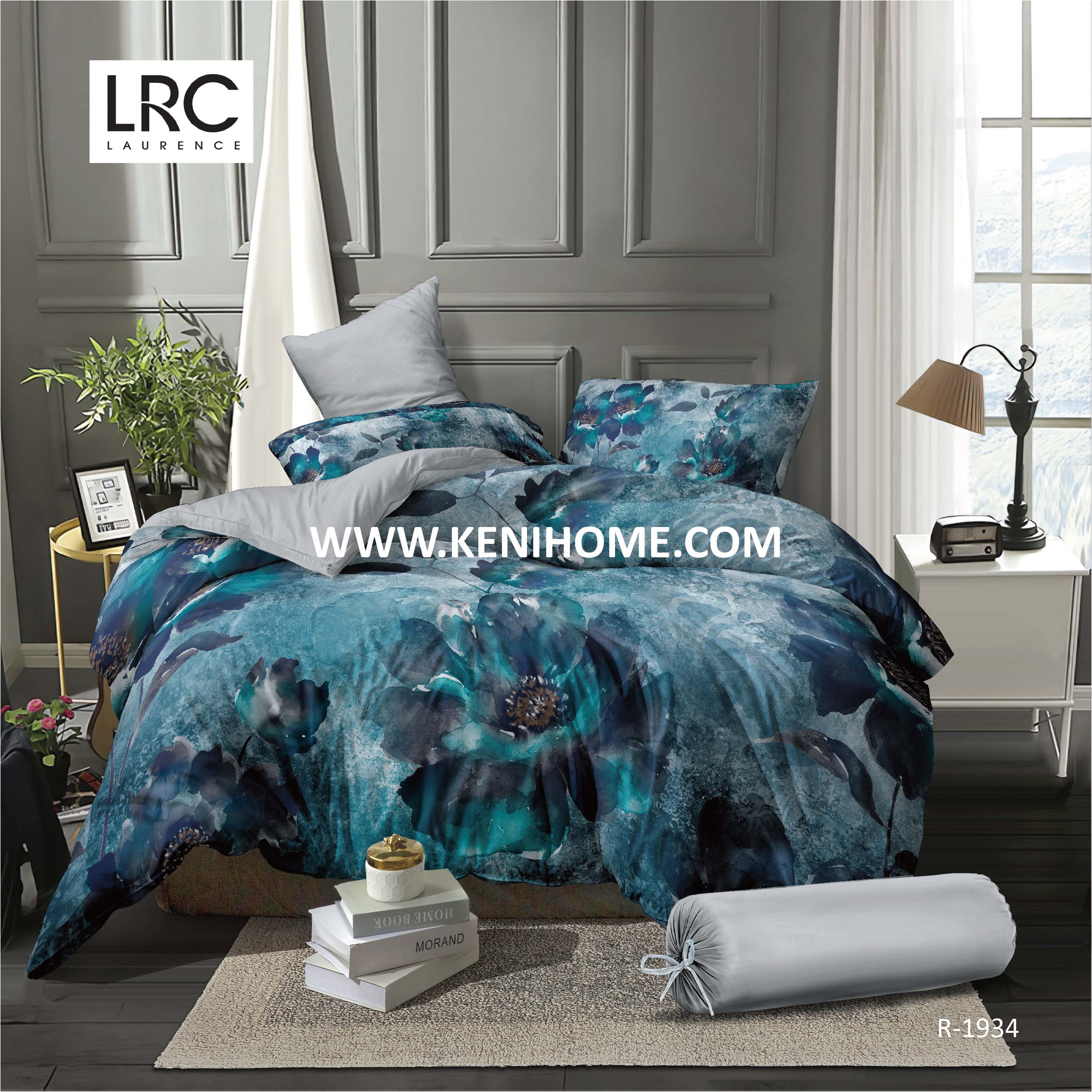 Digital print brushed quilted comforter