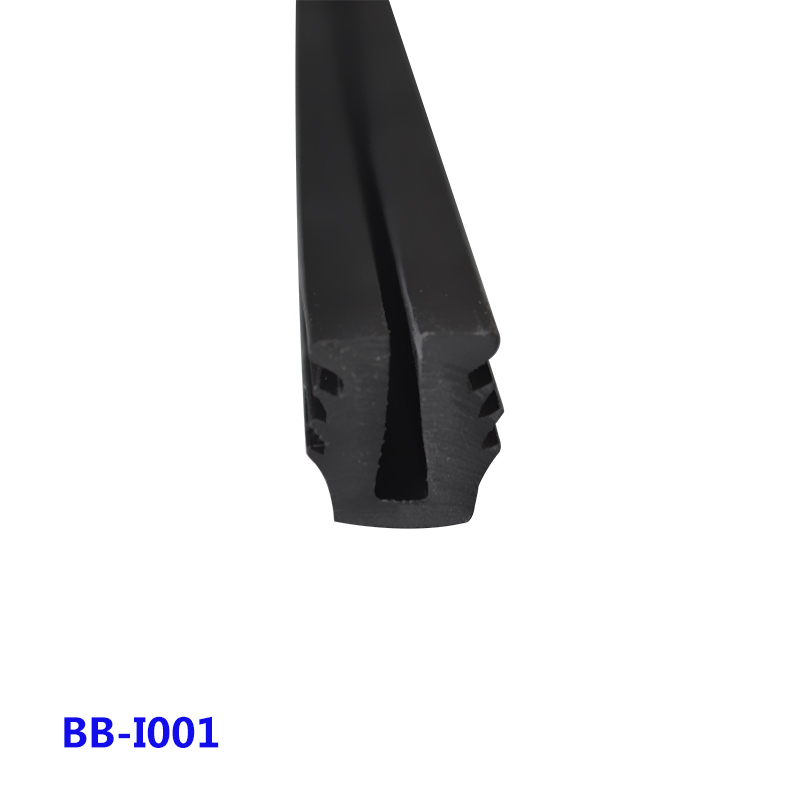Rubber sealing strip for door and windows