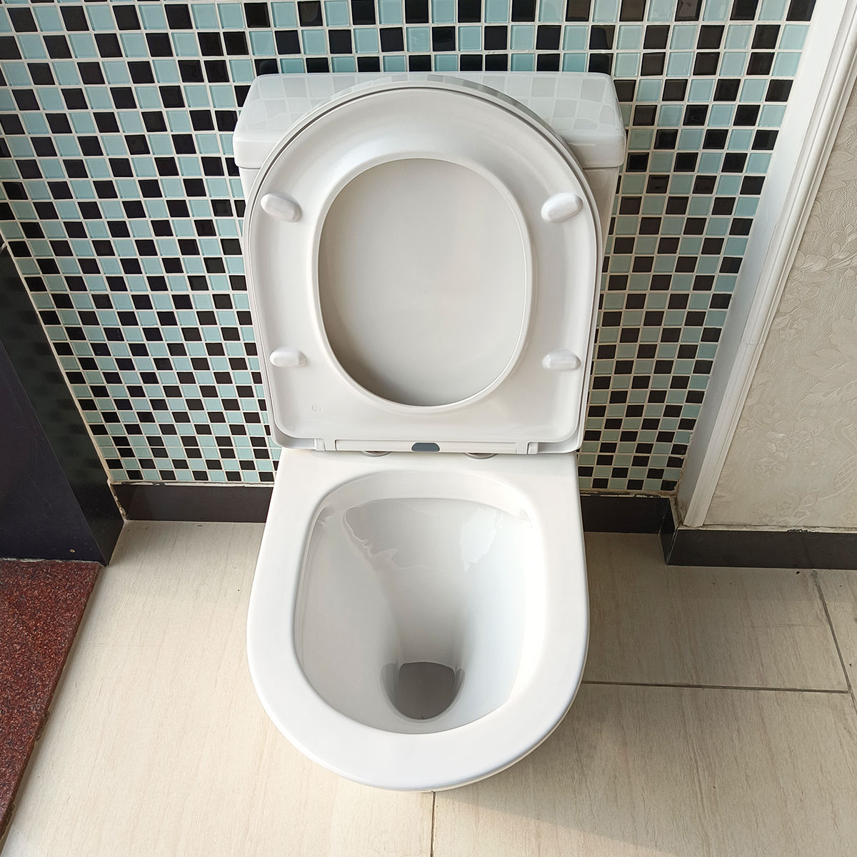 Ceramic Toilets White Color Sanitary Wares Two Piece Toilet Water Closet Toilet