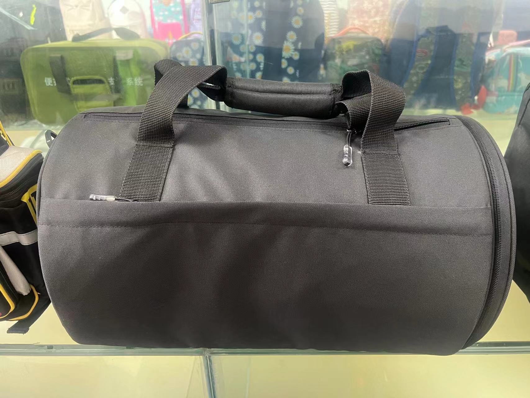 traveling bag