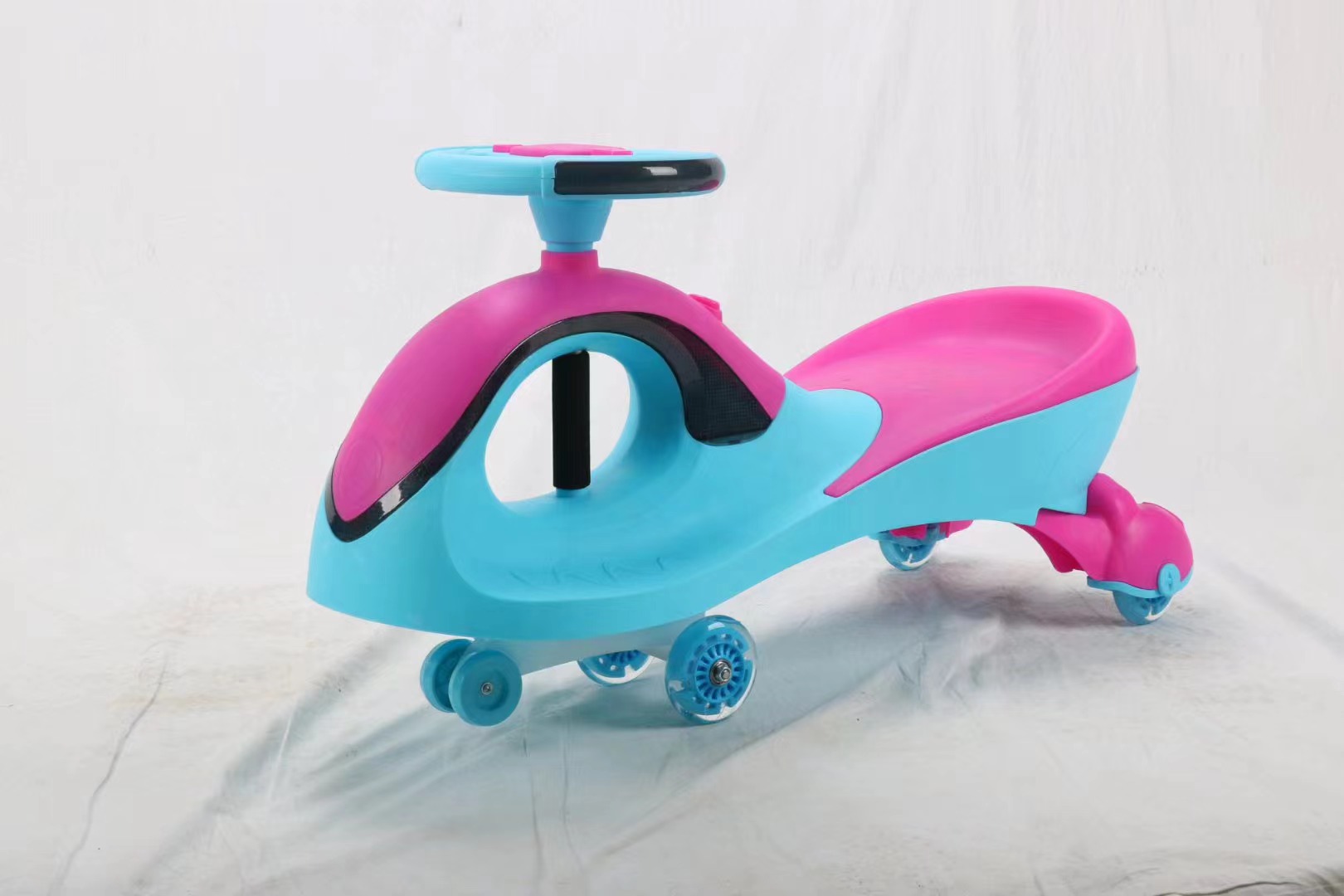 Swing Car