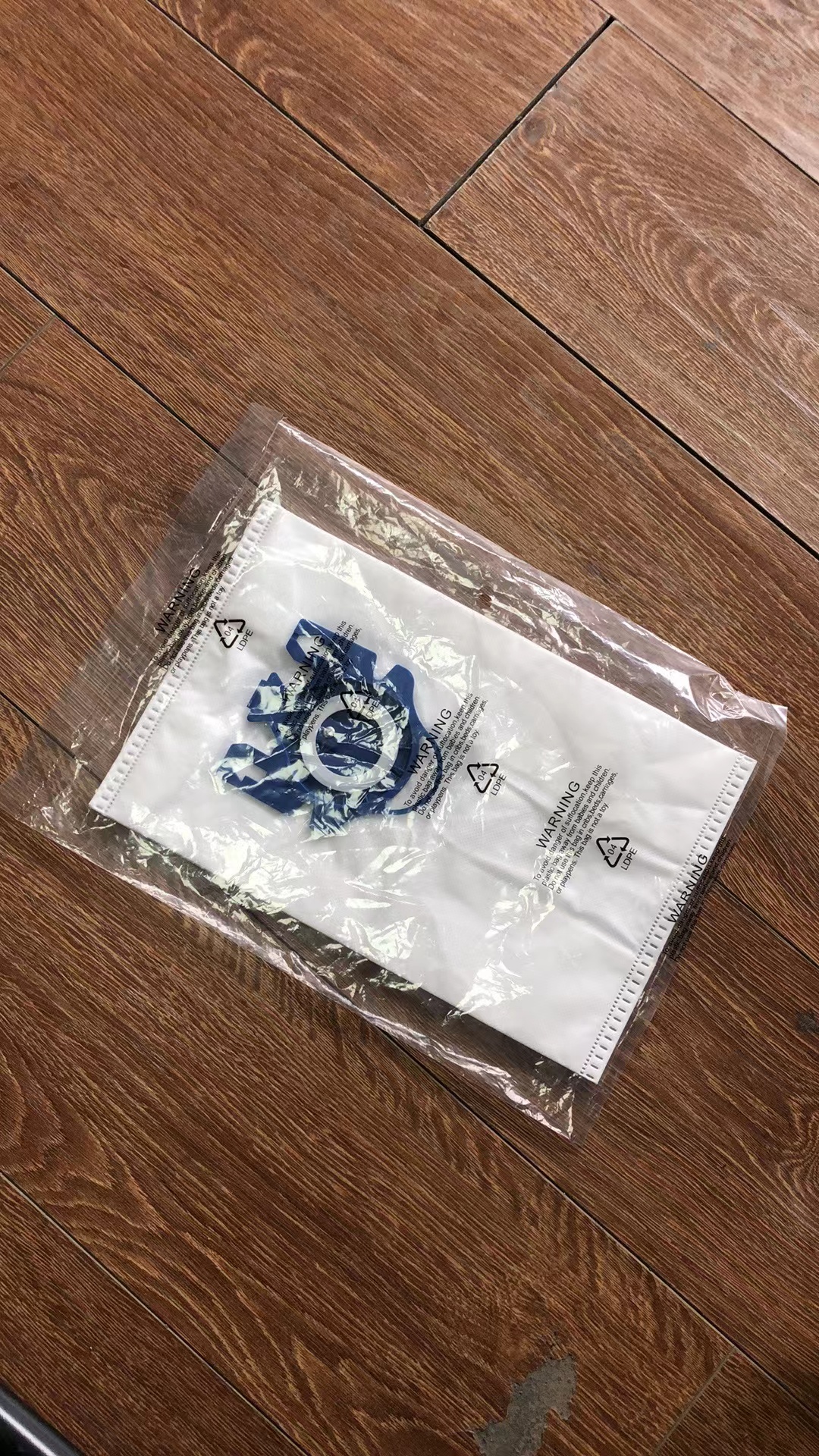 Vacuum cleaner dust bag