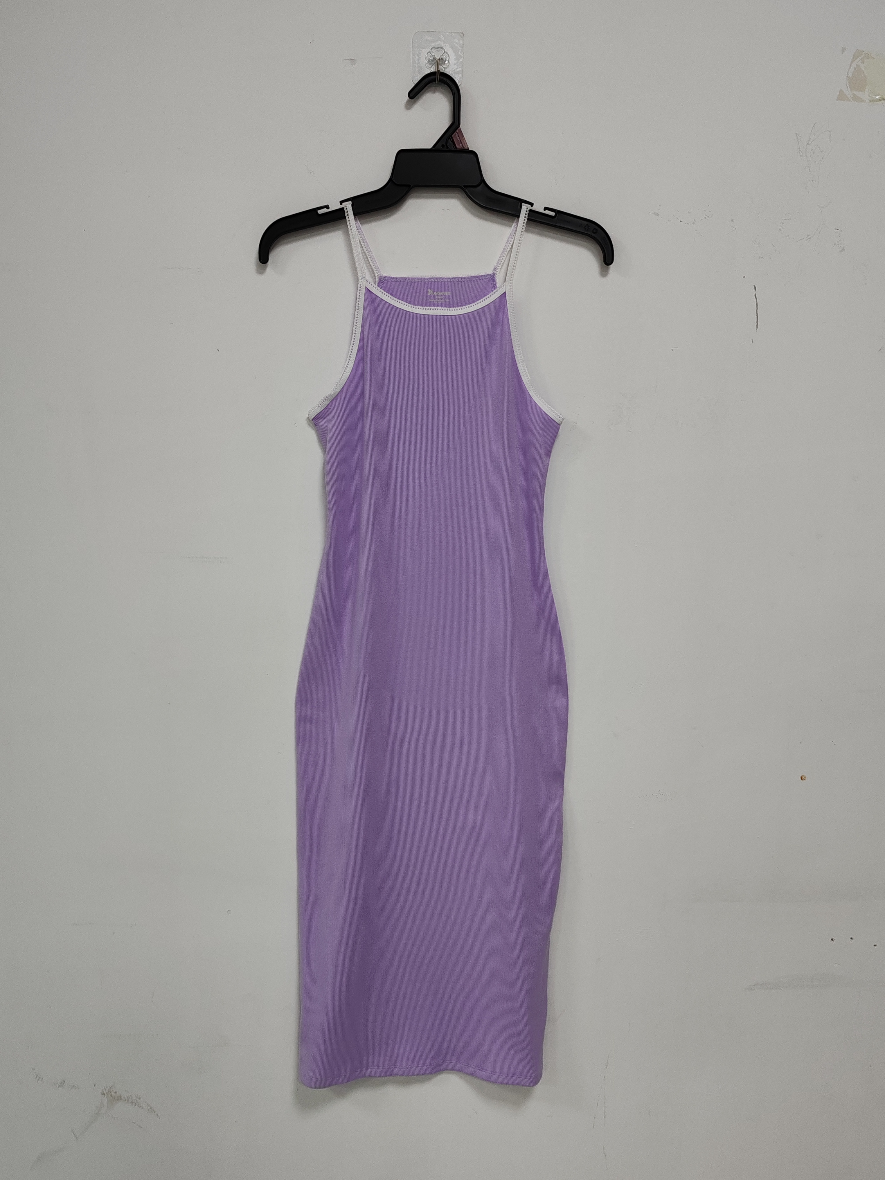 NAN CHANG HUA HAN INDUSTRIAL CO.,LTD – ropa deportiva 4