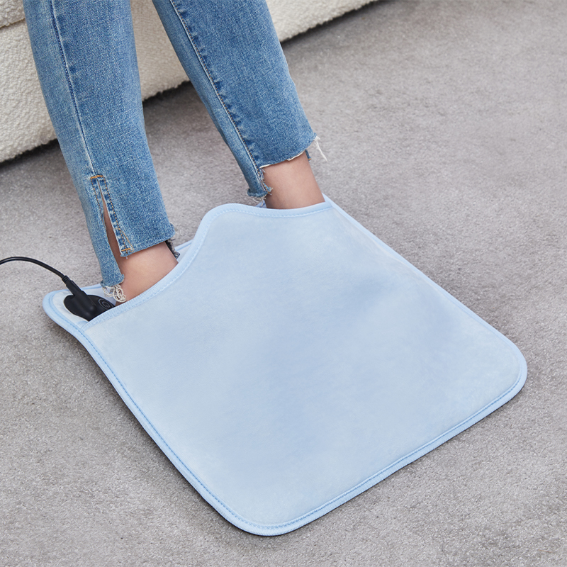 Graphene foot warmer
