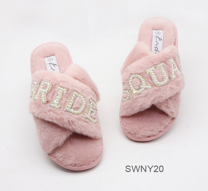 Slippers，indoor Slippers ,plush Slippers,flat