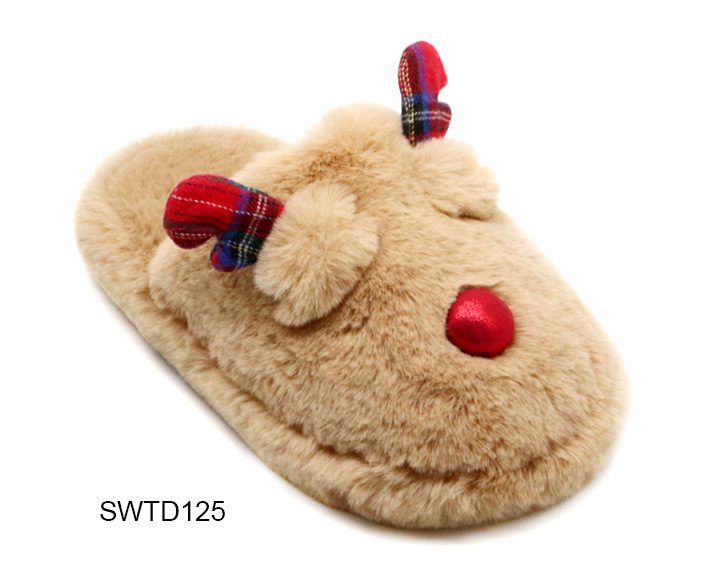 Slippers，indoor Slippers ,plush Slippers,flat