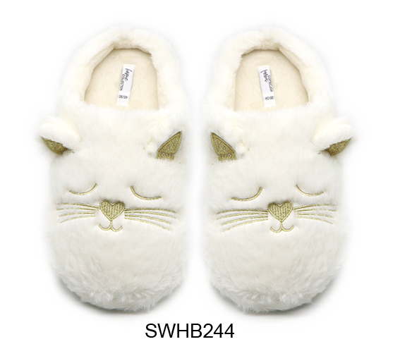 Slippers，indoor Slippers ,plush Slippers,flat